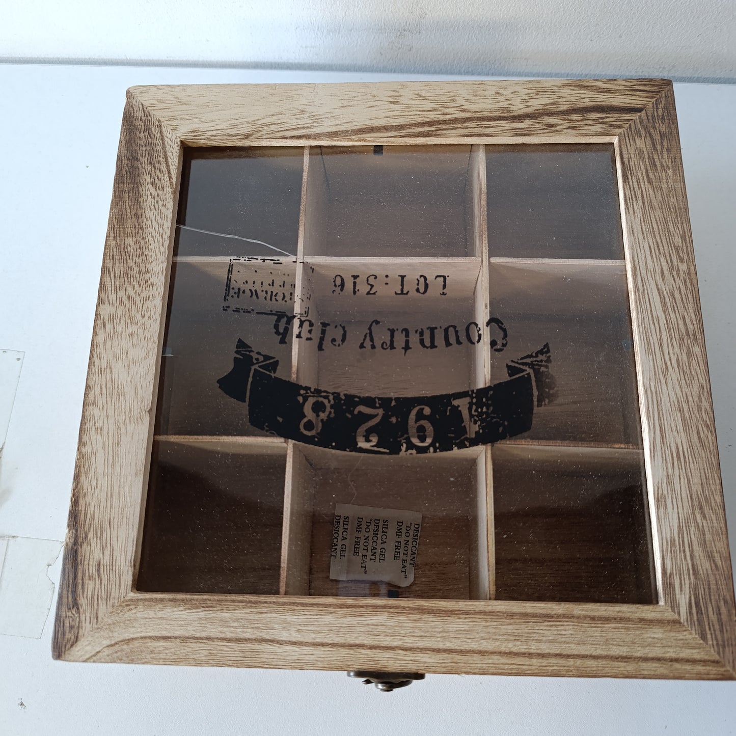 197394 - RELAXDAYS Kuti Çaji, 9 Ndarje, Prej Druri, me Kapak Transparent, Për Qese Çaji dhe Jastëkë Kafeje, Madhësi HBD: 9x24x25 cm, Ngjyra Natyrale