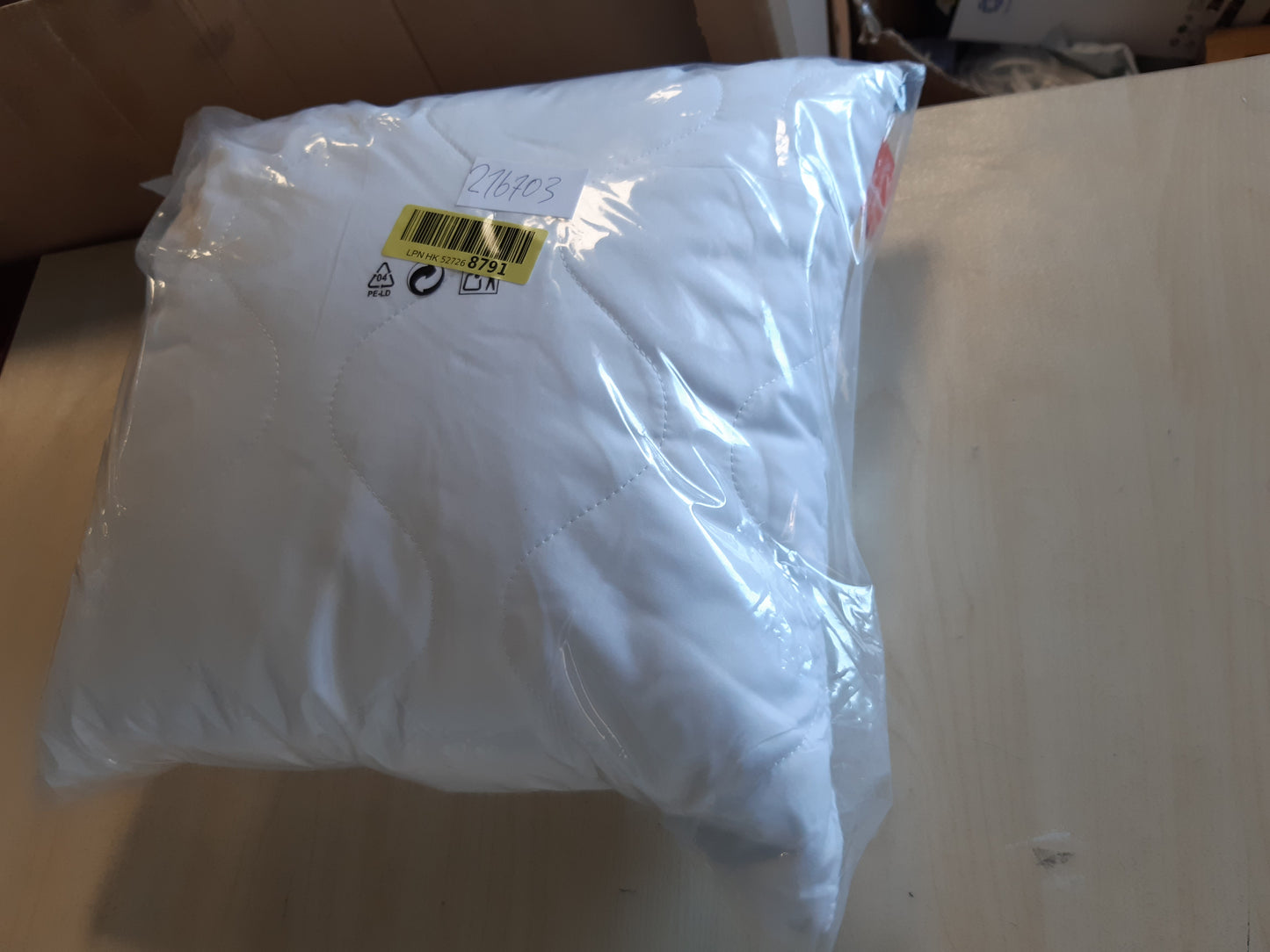 216703 - Comfort 100 Jastëk gjumi 40x40 cm, jastëk divani, mbushje jastëku, i çertifikuar Oeko-Tex, i lahet deri në 60 gradë, Prodhuar në BE