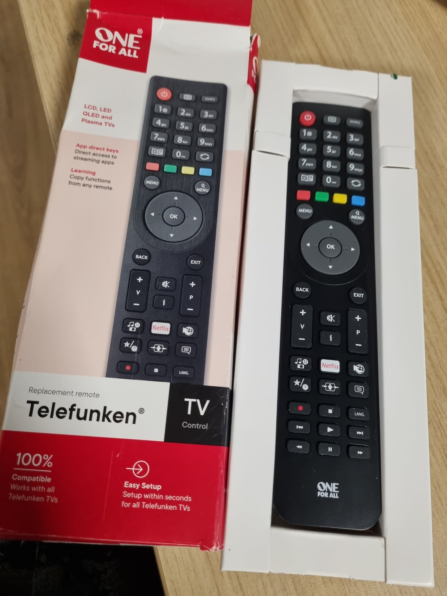 268791 - TELEFUNKEN Telekomandë për TV, Funksionon me të gjithë televizorët/Smart TV, Zëvendësimi ideal URC1918, Ngjyra e zezë