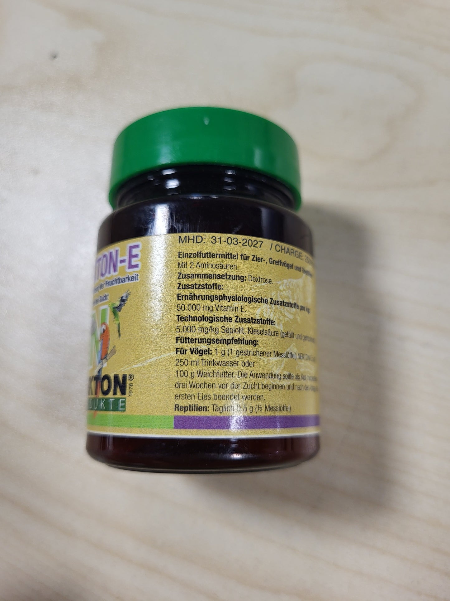 216067 - NEKTON Biotin për zhvillimin e pendëve për të gjithë zogjtë (35g)