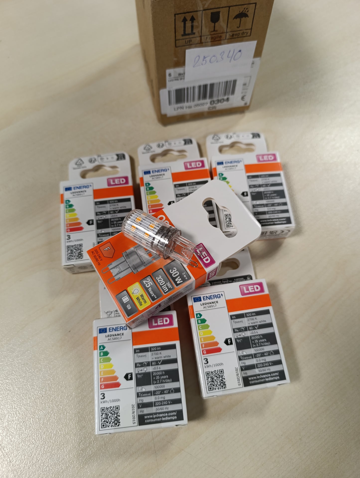 250340 - OSRAM Llambë LED me PIN me errësim, bazë G9, e bardhë e ngrohtë (2700K), 350 lumen, xham transparent, pako e shumëfishtë