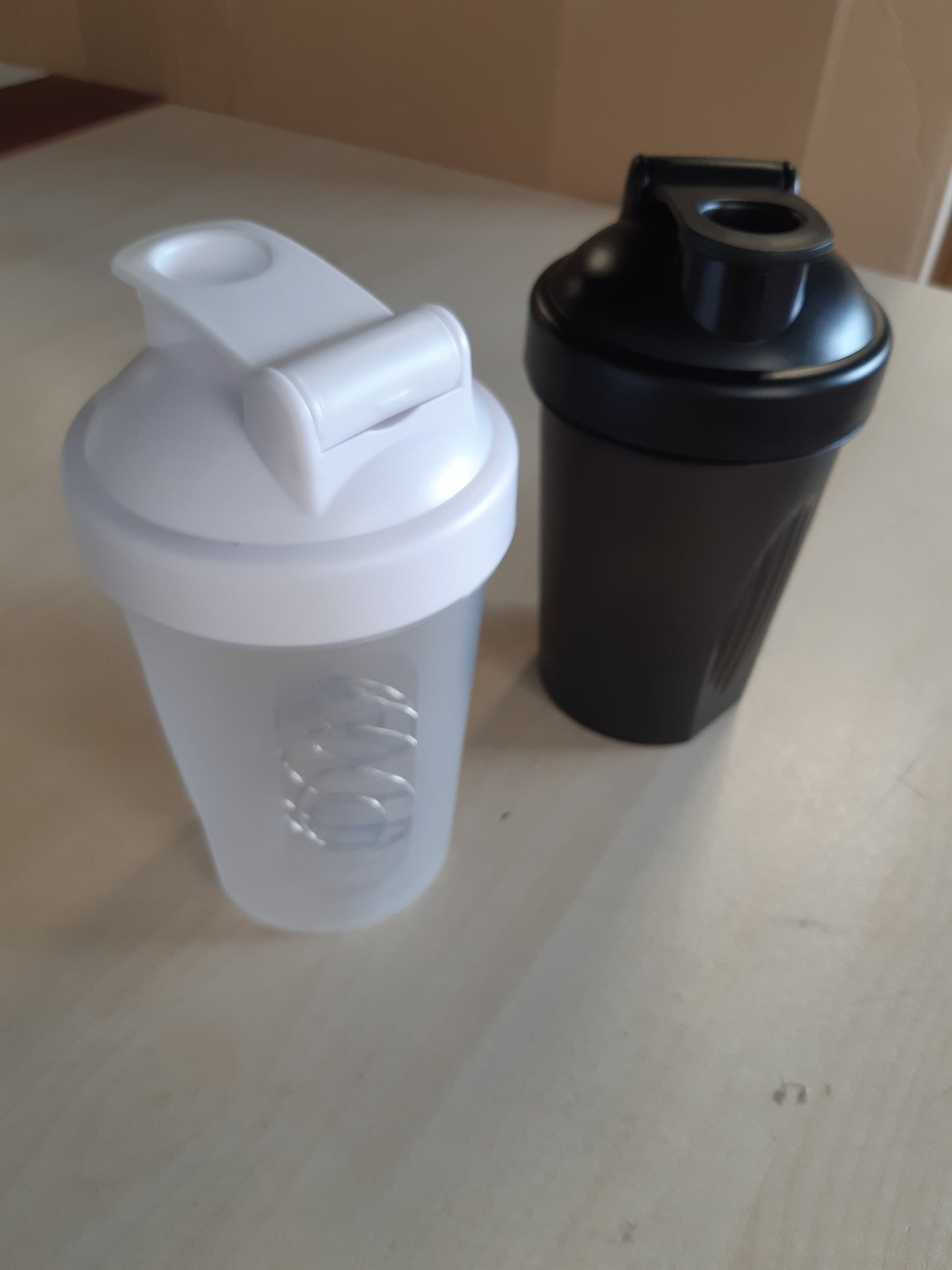 216375 - MUYOHIX Shaker Proteinash 400ml me Top dhe Lugë, Pa BPA, I papërshkueshëm nga rrjedhjet