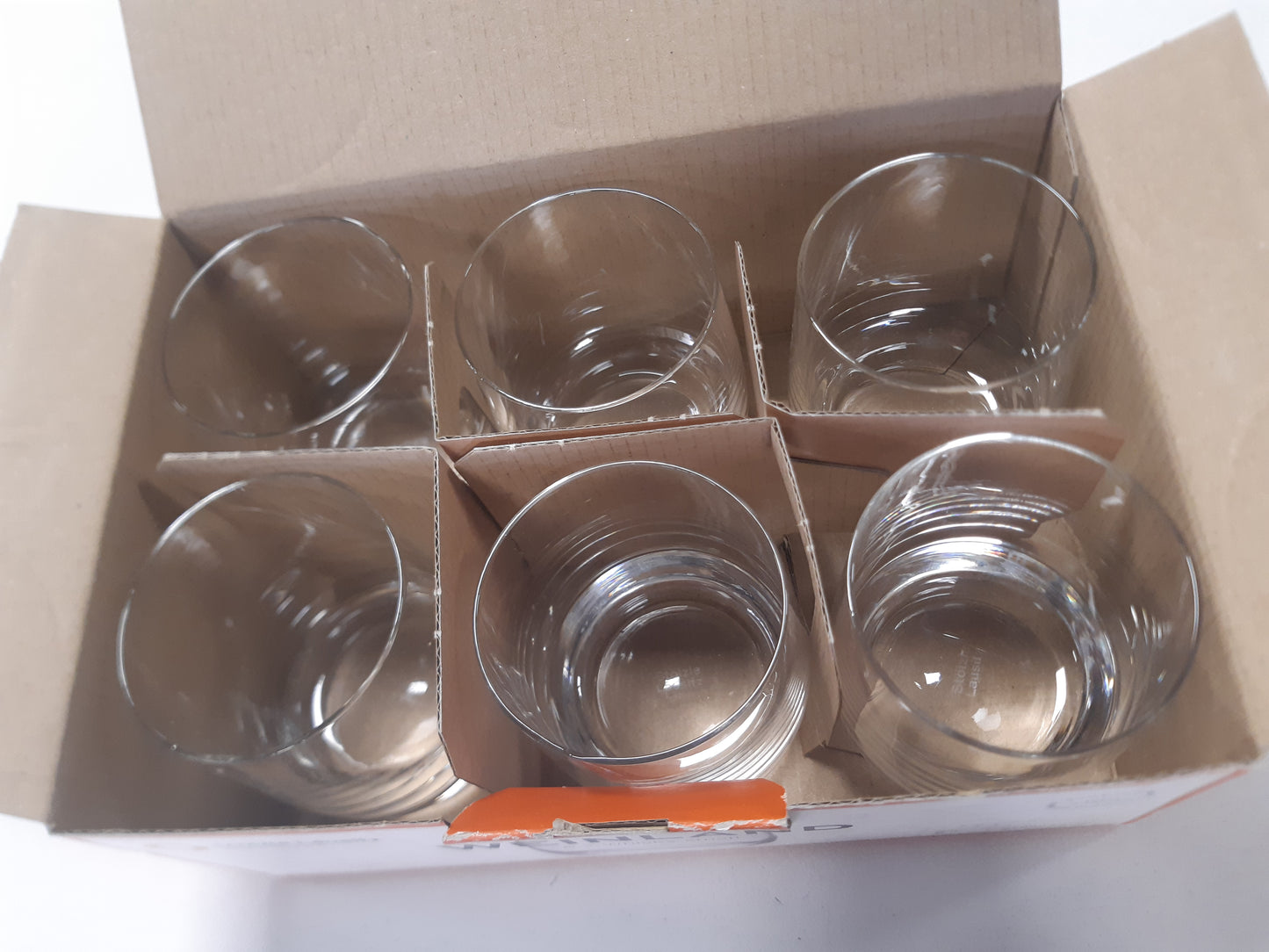 252005 - STÖLZLE LAUSITZ Set me 6 gota Uiski, 180ml, qelqi kristali pa plumb, rezistente ndaj goditjeve