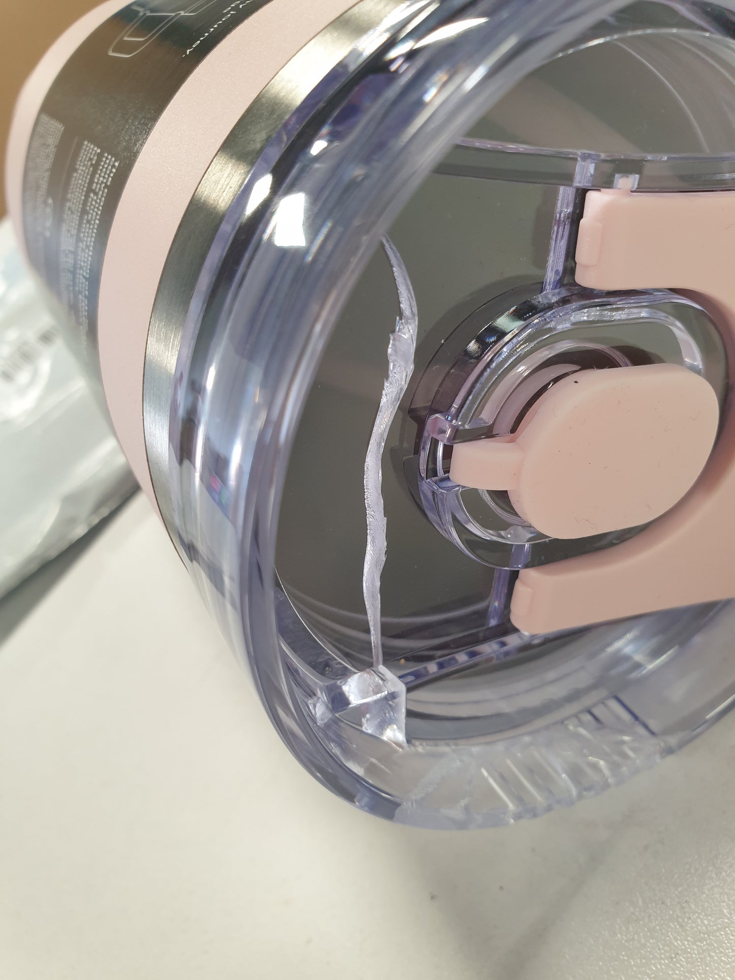 246289 - BODUM Gotë Udhëtimi 1.2 L Rozë Pluhuri - Shishe Uji Metalike me Kashtë, Dorezë dhe Kapak - Mund të lahet në lavastovilje - Për Pije të Ftohta dhe Kafe të Ngrohtë