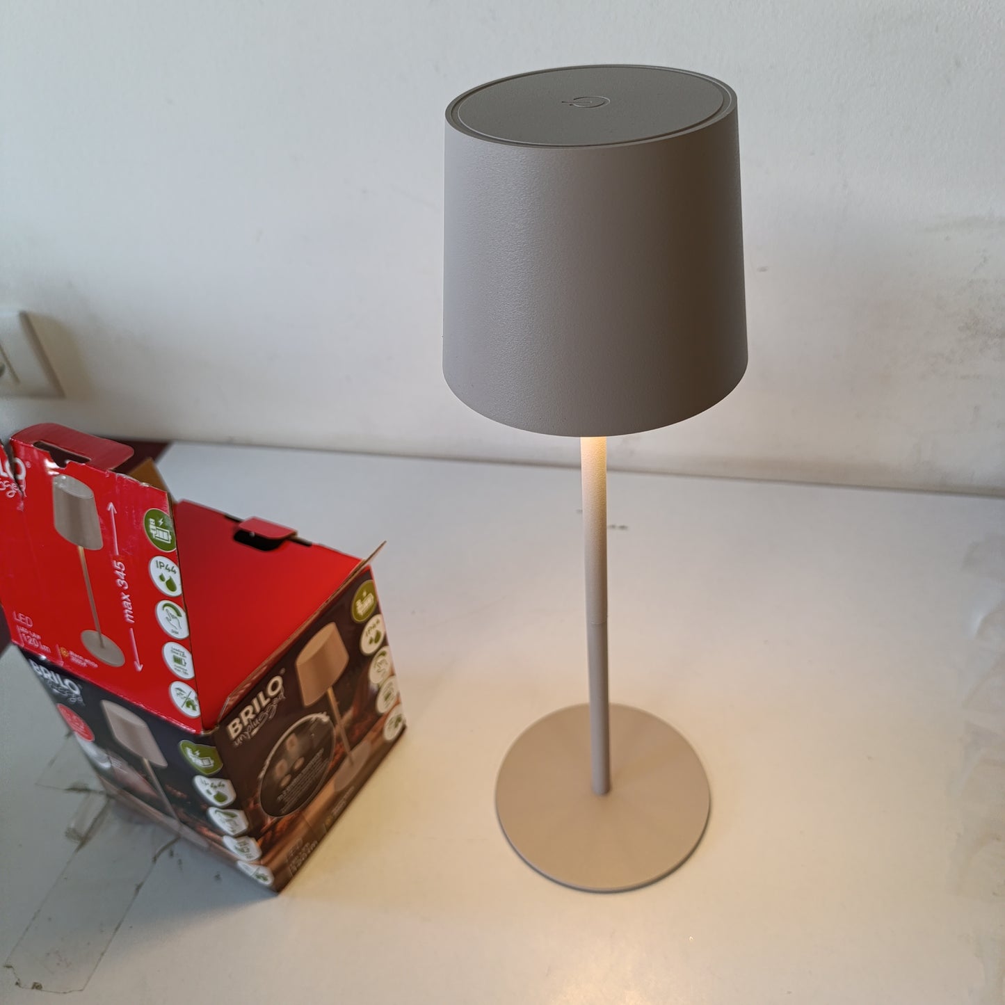 224679 - BRILONER Llambë Tavoline LED Pa Tel IP44, Kontroll me Prekje, e Errësueshme, Bateri e Zëvendësueshme, 11x34.5 cm, Bezhë