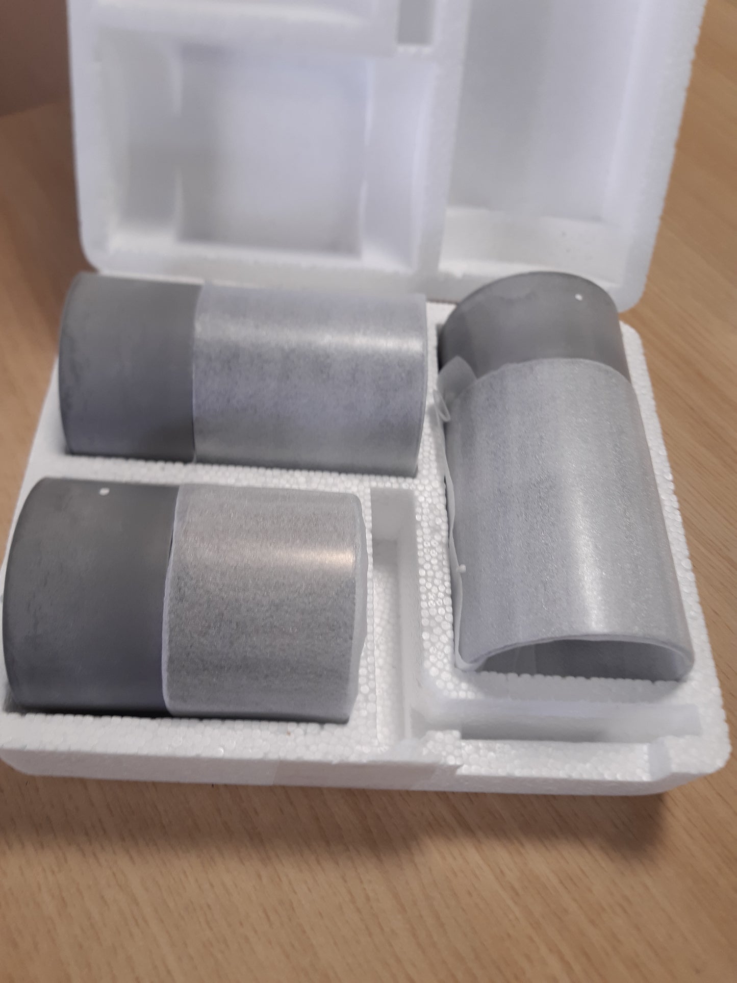 185197 - FANNA Qirinj LED 3 copa pa flakë, Gri, që dridhen në Xham, Stil Industrial, Fenerë Qelqi, me Funksion Kohëmatës, për Dekorim Krishtlindjesh dhe Dhomës së Ndenjes, Dritë e Bardhë e Ngrohtë - Madhësi H 10 / 12.5 / 15 cm