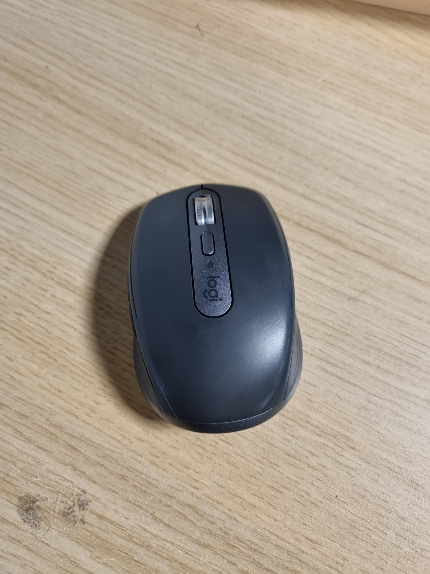 267905 - LOGITECH Kabllo kompakt MX Anywhere 3S, Lëvizje e shpejtë, Ndjekje 8K DPI, Klikime të qeta, USB C, Bluetooth, Windows PC, Linux, Chrome, Mac - Graphit