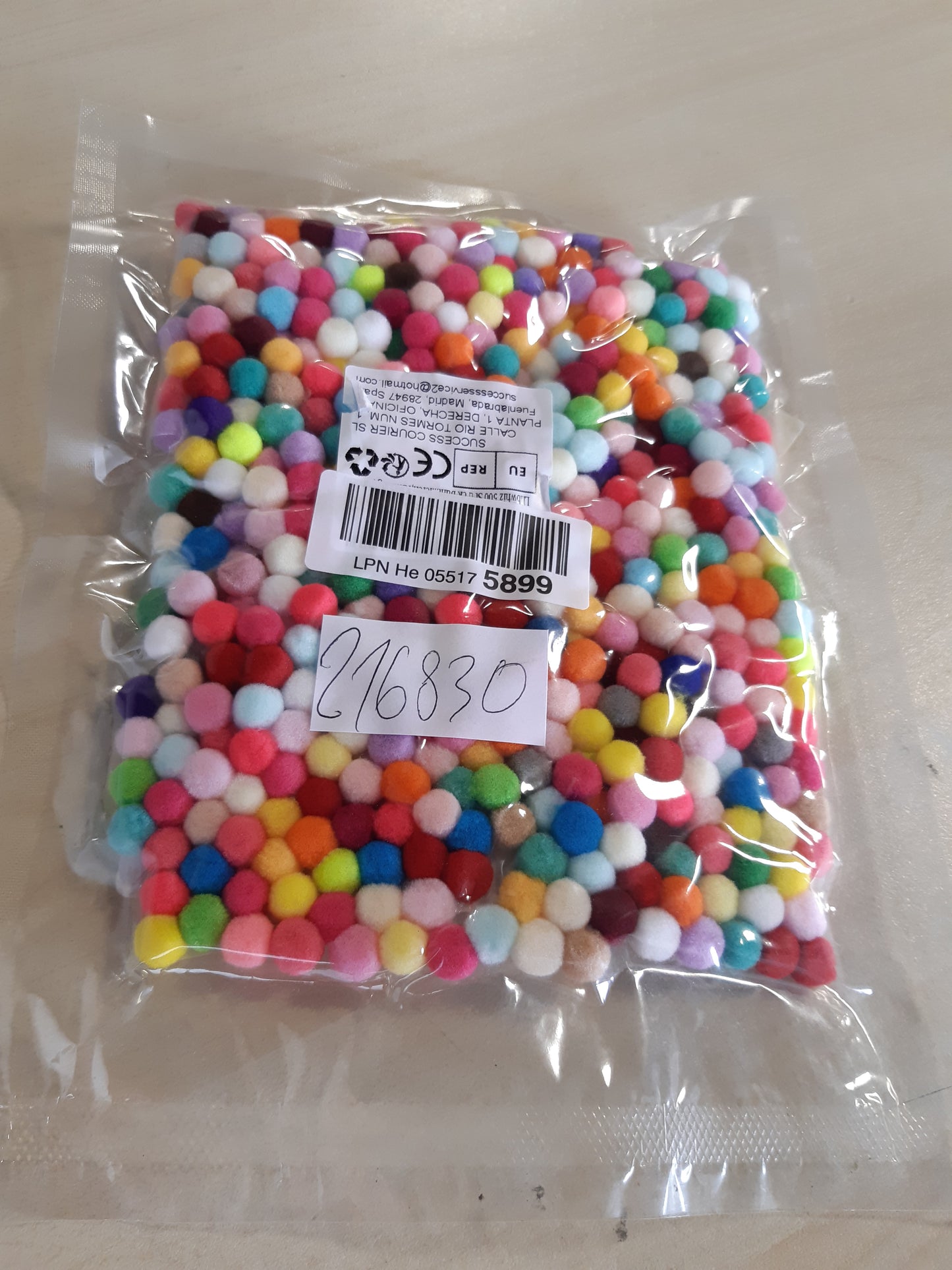 216830 - LHBWHIZ 500 copë Pom-Pomë shumëngjyrëshe, Mini Pom-Pomë, për Punime Artizanale Kreative DIY