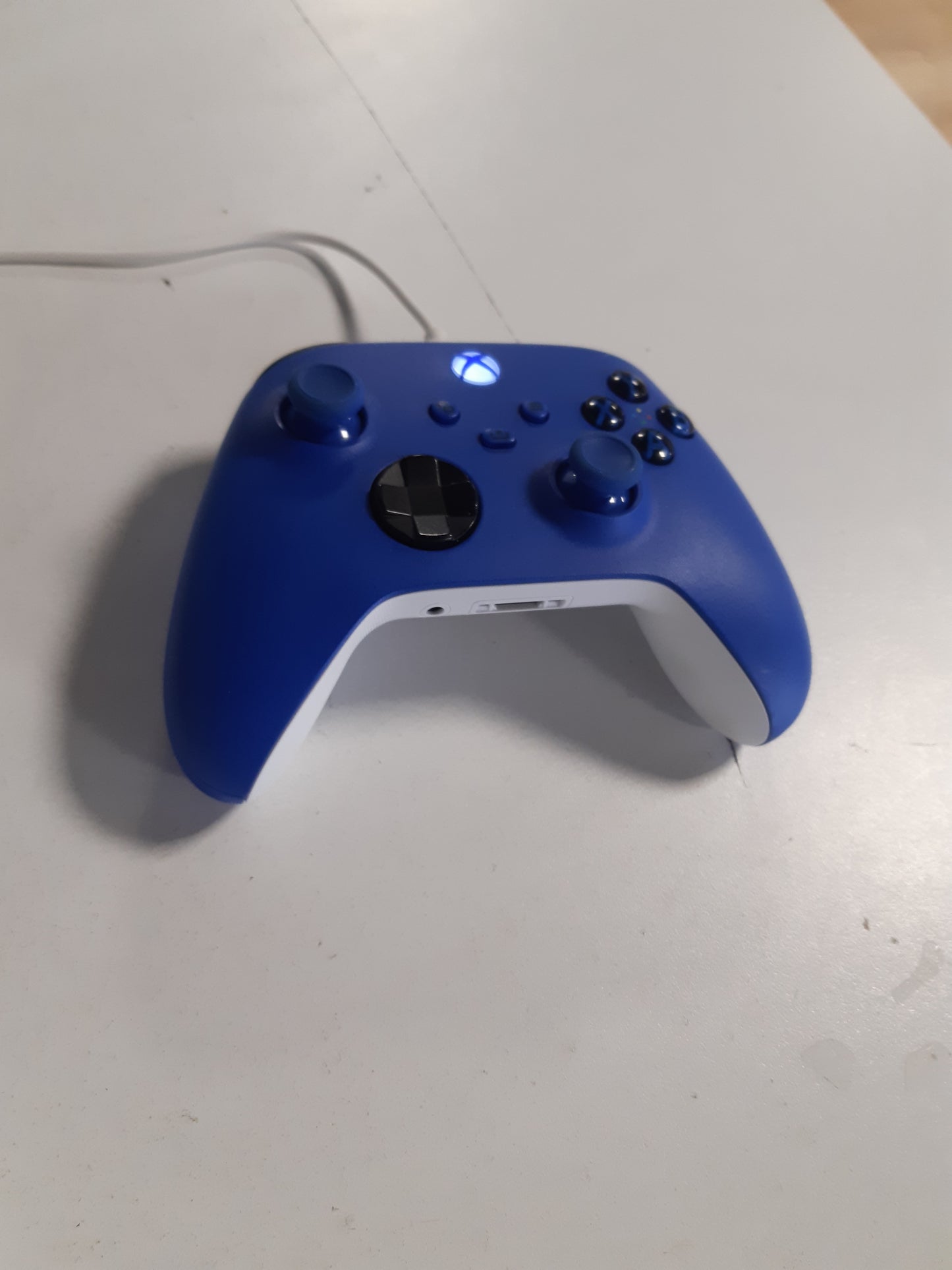 268123 - XBOX LIVE PA FIL – Shock Blue – Series X, Series S, One, Windows 10 dhe 11, Android dhe iOS