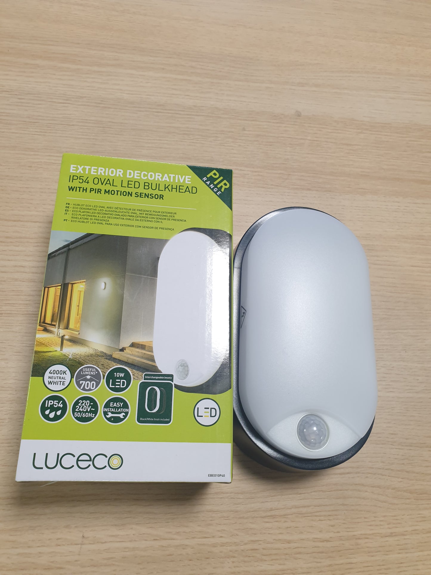 223176 - Luceco Llambë Eko LED 10W Ovale për Jashtë, me Sensor Lëvizjeje PIR, Ndriçuese Muri IP54, Unazë Dekorative Bardhë e Zi