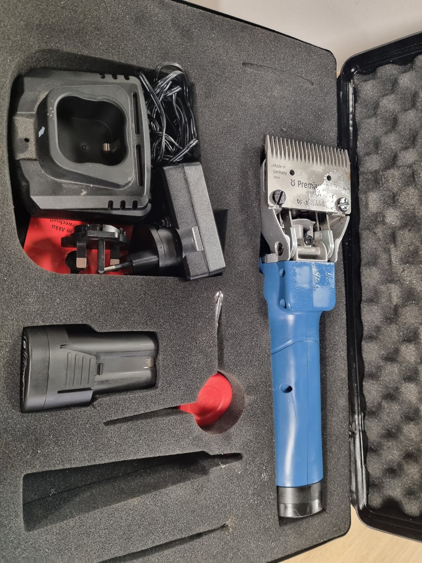 11341 - KERBL 181891 - Set Baterish me 2 Pjesë dhe 2 Bateri, Dhëmbë 21/23, Ngjyrë Blu