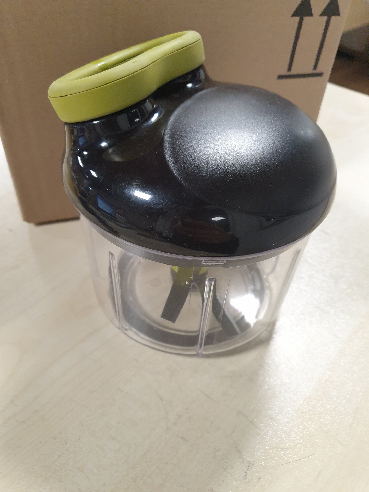 252548 - TEFAL Copëtues manual ushqimi 900ml, përzierje, tehe çeliku inox, copëza dhe kubikë, gatim i shpejtë