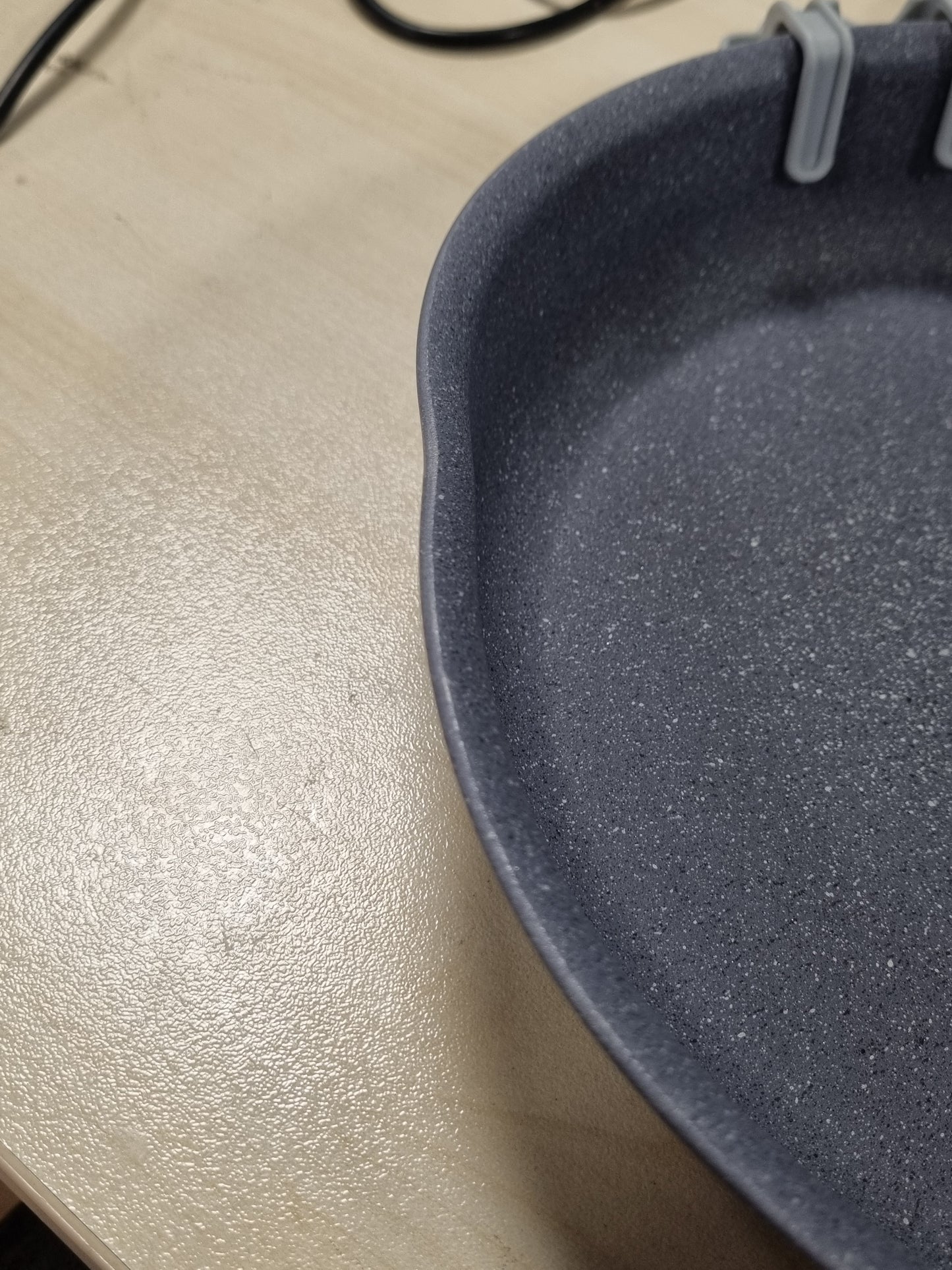 214047 - TEFAL Poëale 24 cm, Induksion, Veshje jo ngjitëse, Mund të grumbullohet, I pajtueshëm me lavastovilje