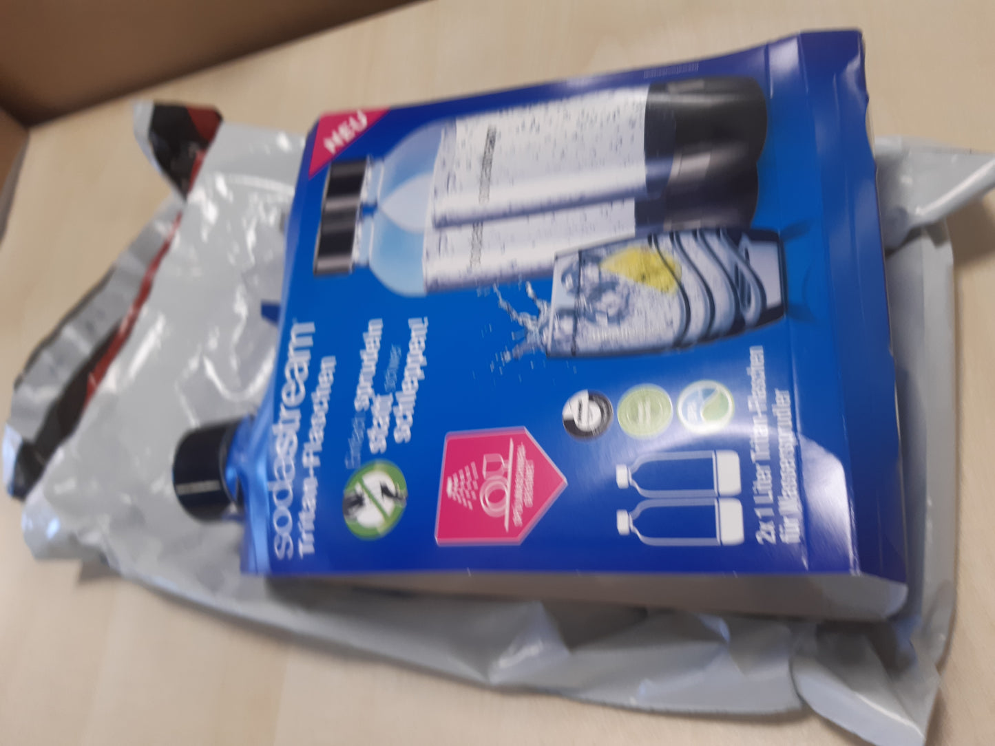 219413 - SodaStream Shishe zëvendësuese DuoPack Tritan 1L, 2 shishe PET 1L, për pajisjet e zakonshme të ujit të gazuar, të zeza