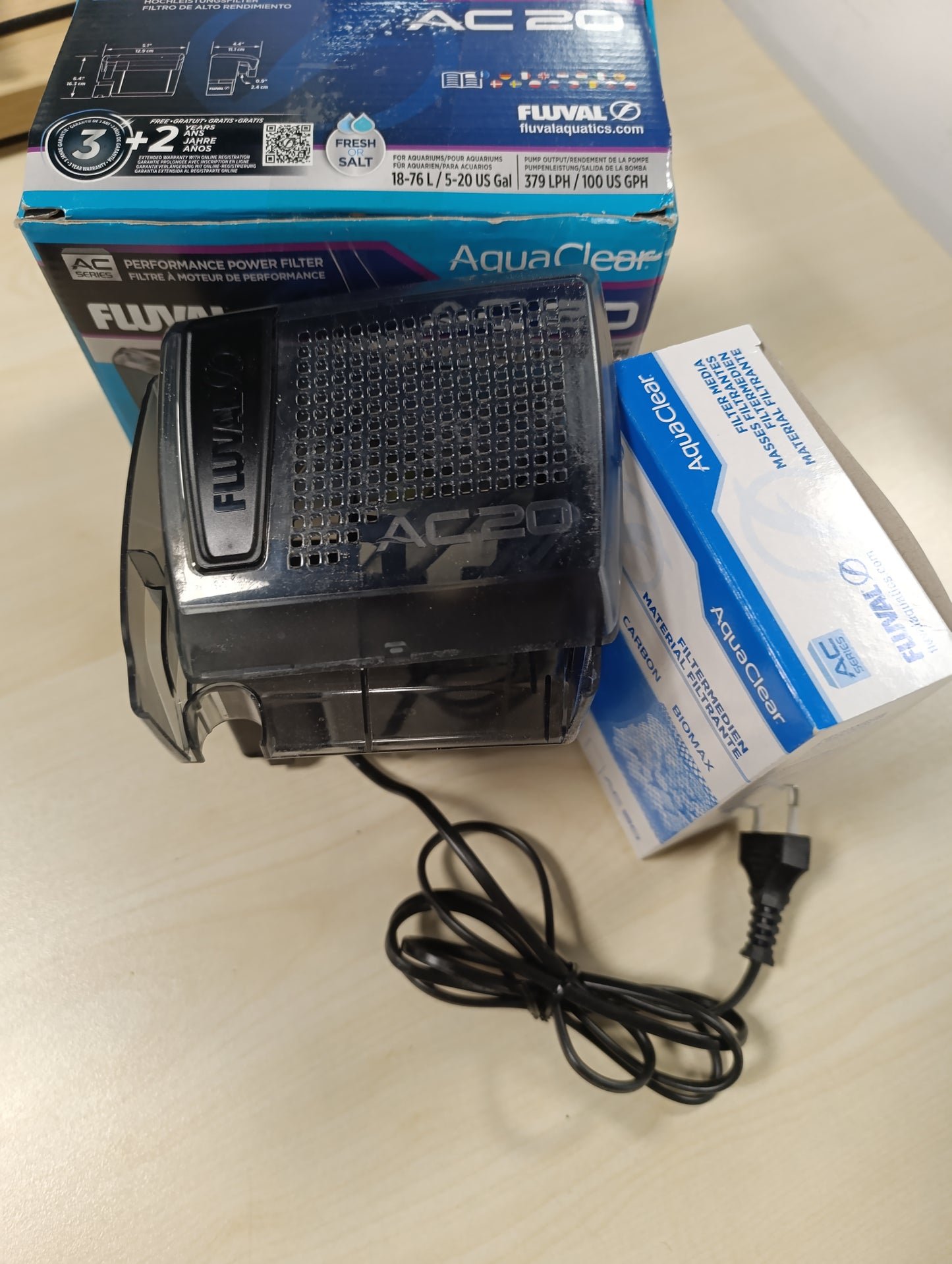 255460 - FLUVAL Filtri me performancë të lartë AquaClear AC20, Kapacitet: 18–76 l