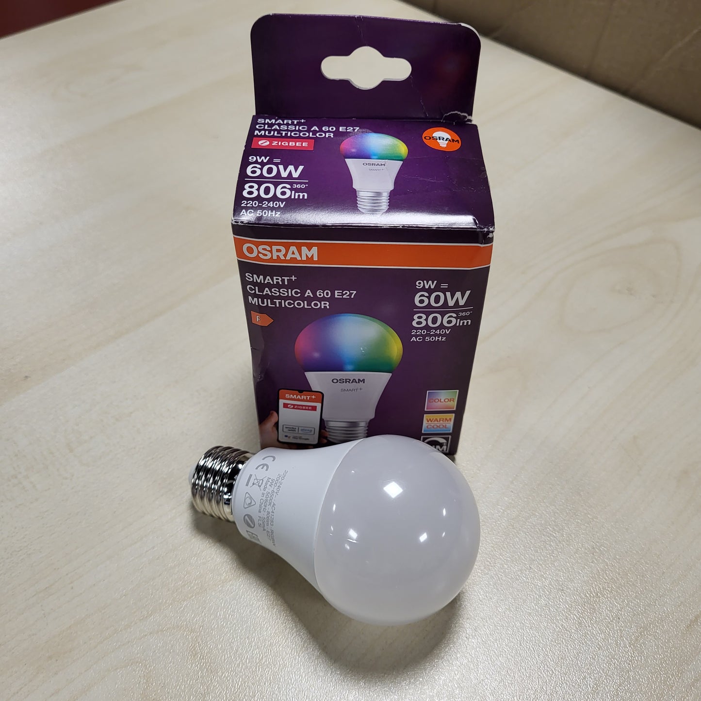 229128 - OSRAM Llambë SMART LED A60 - E27 - 9W - ZigBee 3.0 - RGBW - 16 milion ngjyra - Kontroll aplikacioni - Alexa