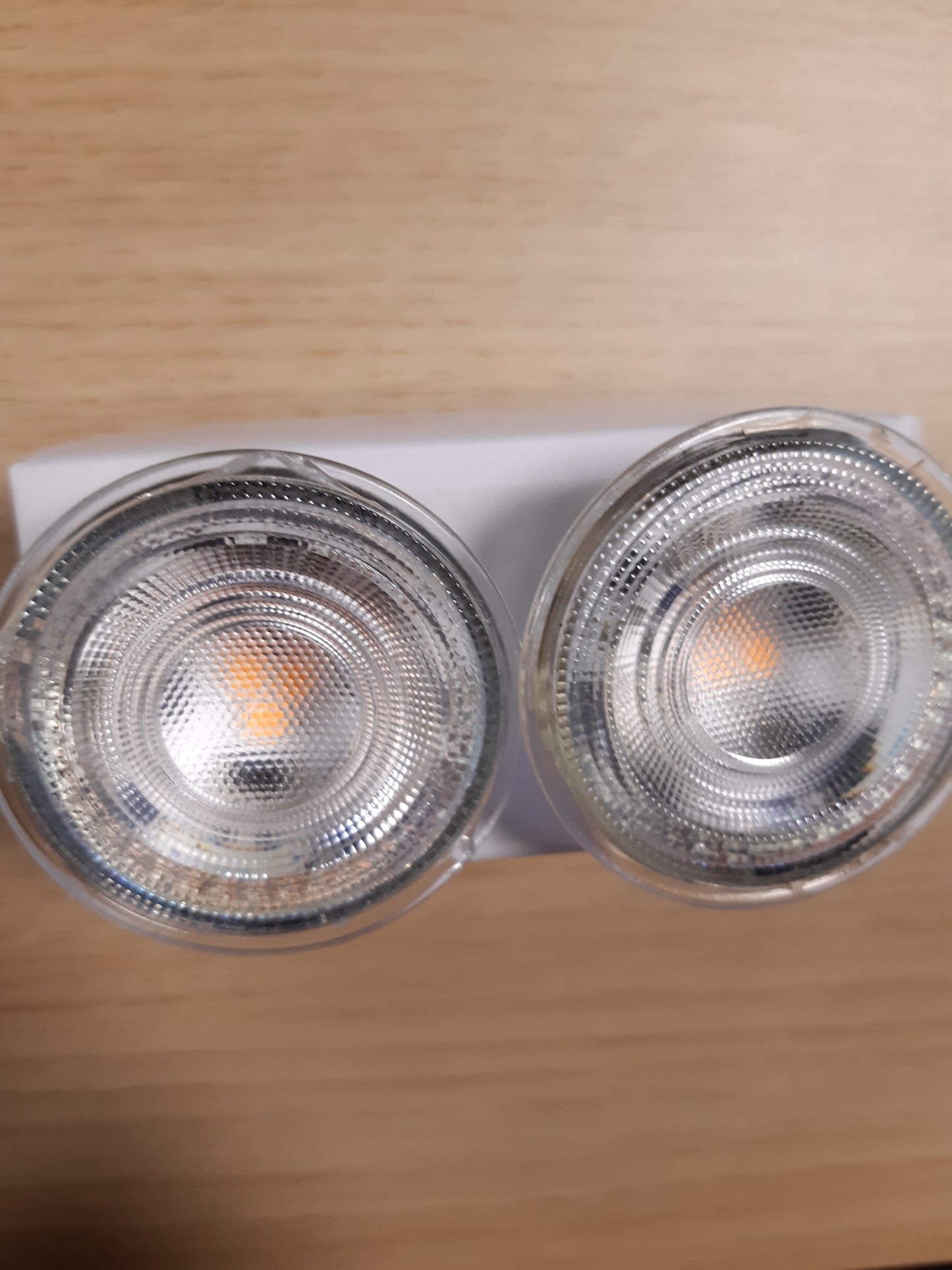 97101 - OSRAM - Llambat LED reflektuese MR16 (GU5.3) me volt të ulët, prizë e rinovueshme, 20W zëvendësuese, pako me 2 copë