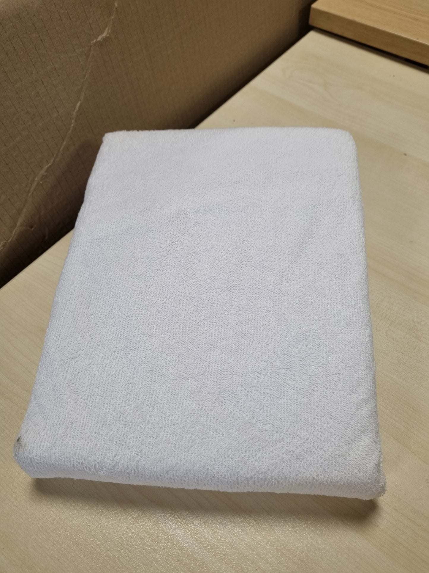 252897 - ÔHM Mbrojtëse dysheku 140x190 cm, pambuku e papërshkueshme nga uji, stil çarçafi i montuar, e heshtur dhe hipoalergjike, e certifikuar Oeko-TEX