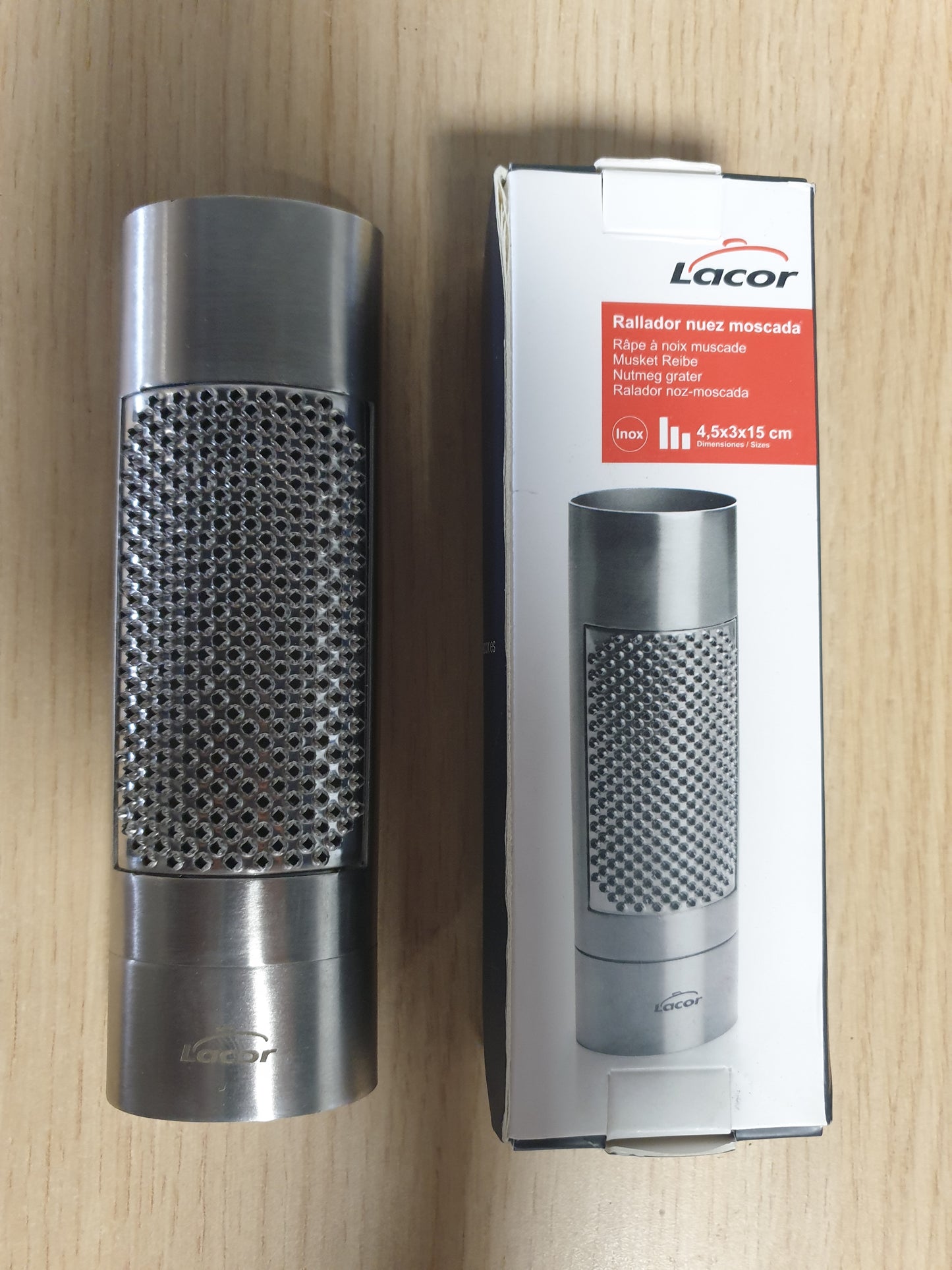 224565 - LACOR Rende për arrëmyshk 67031, çelik inox, 15 x 5 x 2 cm, gri
