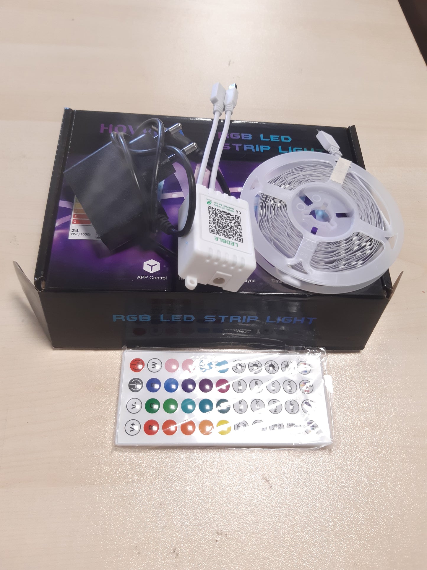 180588 - HOVVIDA Shirit LED 5M, 30 LED/Metër, 1x5M, RGB 24V, 150 LED, me APLIKACION dhe Telekomandë, Sinkronizim Muzikor, Modalitet Kohëmatësi, për Dhomë Gjumi, Dhomë Lojërash, Festë, Festival