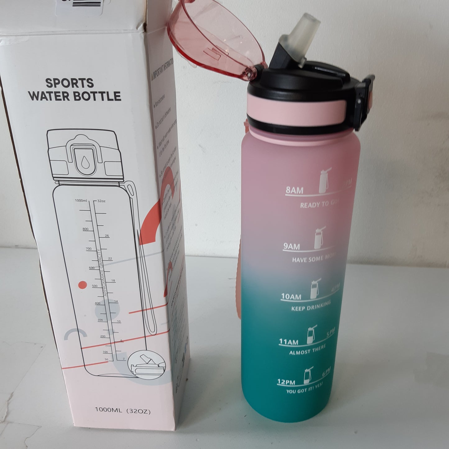 257872 - MOTSWEDI Shishe uji | 1L, e papërshkueshme nga rrjedhjet, shishe kashte, me shënues kohe, dorezë mbajtëse, jeshile/rozë