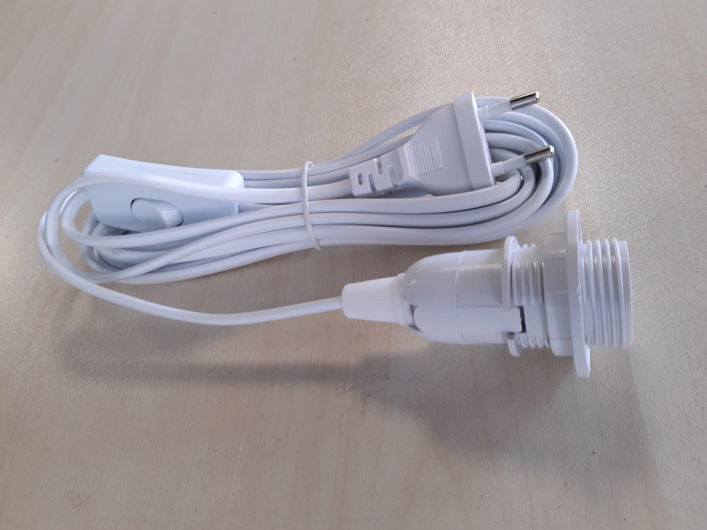 202237 - EAZY CASE Mbajtëse për Llambë E14 me Kabllo 5m, Çelës, Unazë Vidë për Abazhur dhe Prizë Elektrike - Pezullim i Llambës për Dritat Varëse, Pjesë DIY, Ngjyra e Bardhë