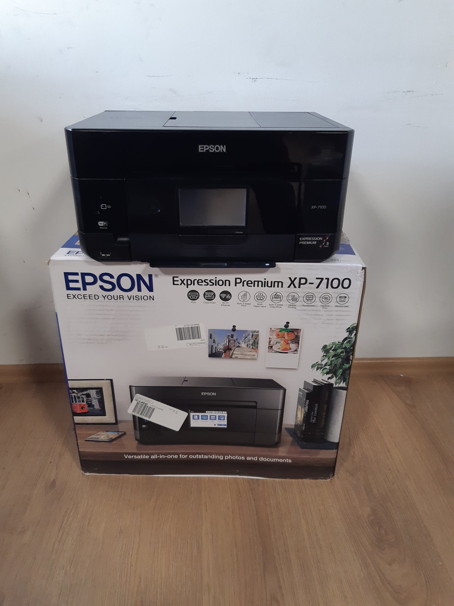 126149 - EPSON Expression Premium XP-7100 - Printer shumëfunksional 3-në-1, me Ushqyes Automatik Dokumentesh (ADF), Printim Fotografish dhe Dokumentesh, Bojë Claria Premium 5-Ngjyrësh, Ekran Me Prekje 10.9cm