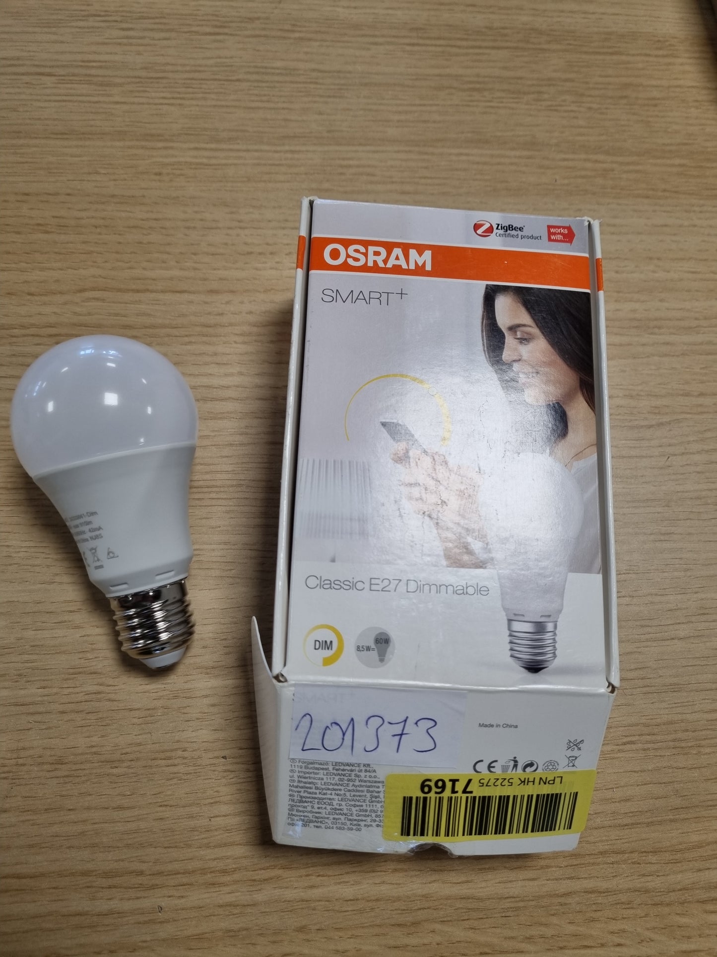 201373 - OSRAM SMART+ LED, Llambë ZigBee E27, Ngjyrë e Bardhë e Ngrohtë, me Errësim, Përputhshmëri me Echo Plus dhe Echo Show (Gjenerata 2)