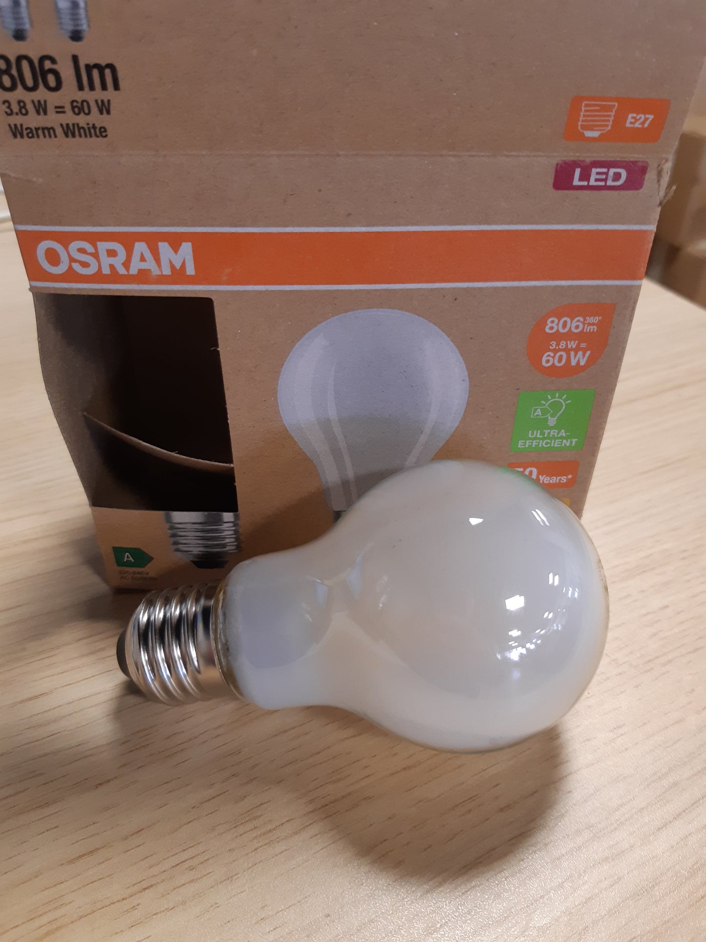 241841 - OSRAM - Llambë LED Superstar Classic A 60, 3.8 W, 806 lm, Bazë E27, Dritë e bardhë e ngrohtë 2700 K, Diametër 60 mm, Pako me 2 copë