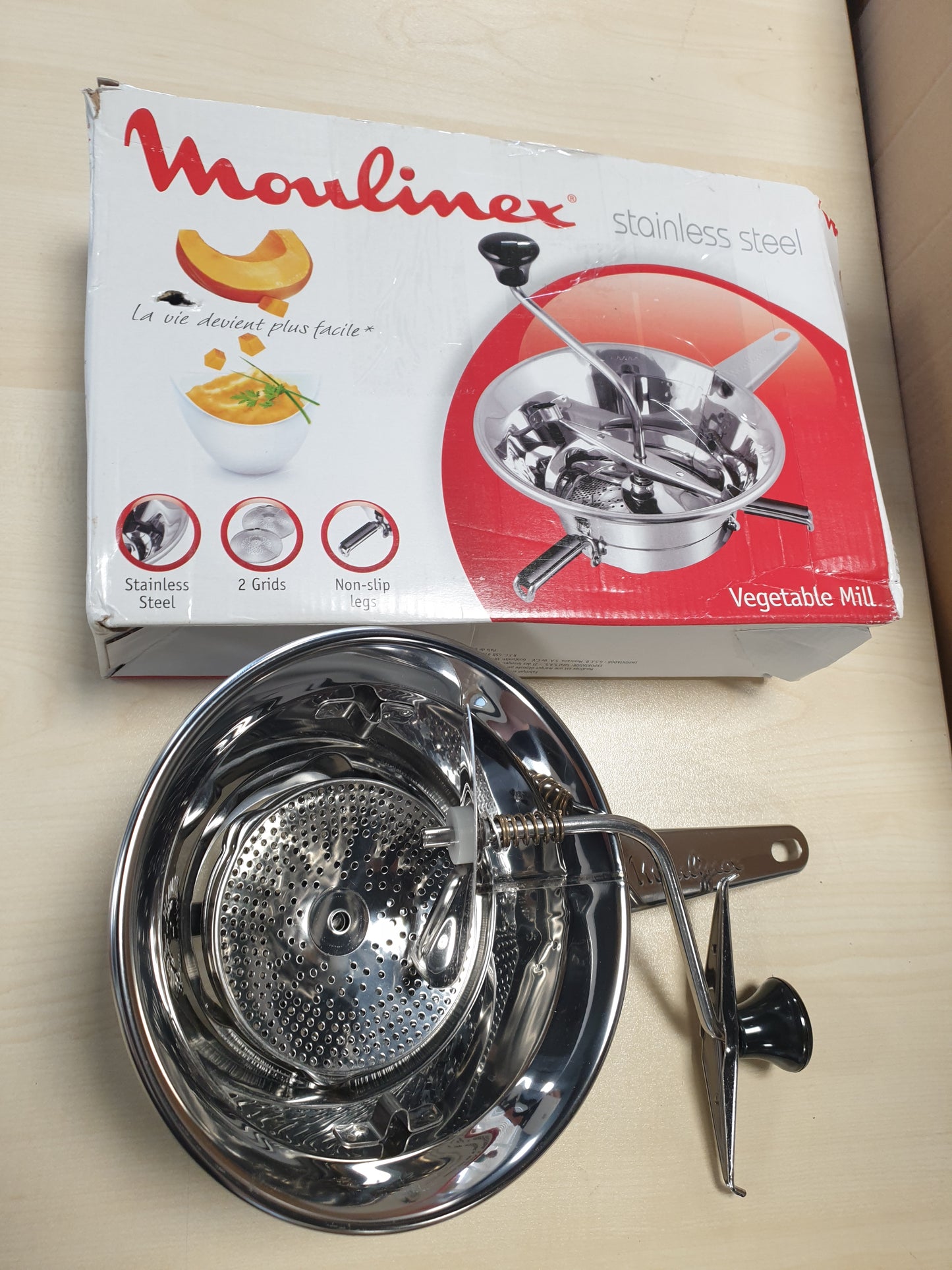 240265 - MOULINEX Mulli Perimesh Classic Manual, prej Çeliku Inoks, Model i Vogël, Bluarje e Lehtë, Pure, Supa, Komposto, I Sigurt për Lavatriçe, Prodhuar në Francë, A40106