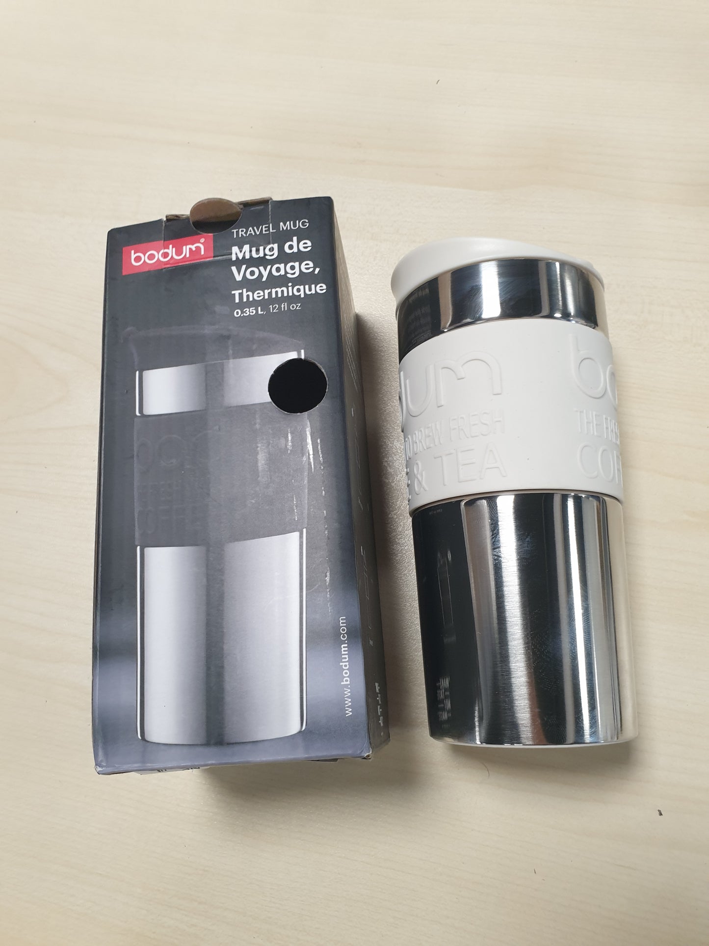 223019 - BODUM Gotë Udhëtimi 11068-913, e izoluar, çelik inoks me mur të dyfishtë, 0.35 L, e bardhë