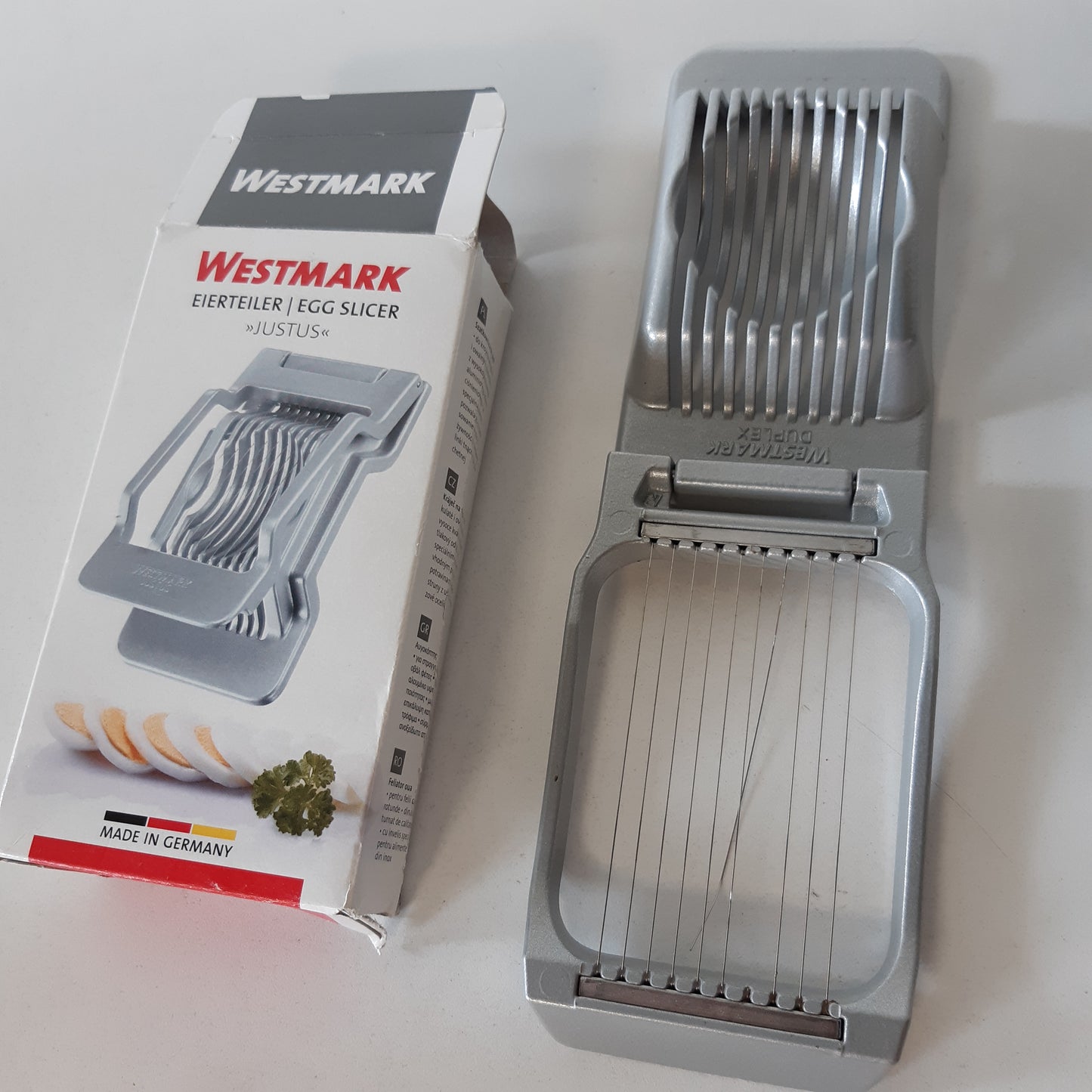 262376 - WESTMARK Prerës vezësh për feta të rrumbullakëta dhe ovale, tela prerëse çeliku inox të tensionuar individualisht, alumin/çelik inox, Justus, gri, 10402260