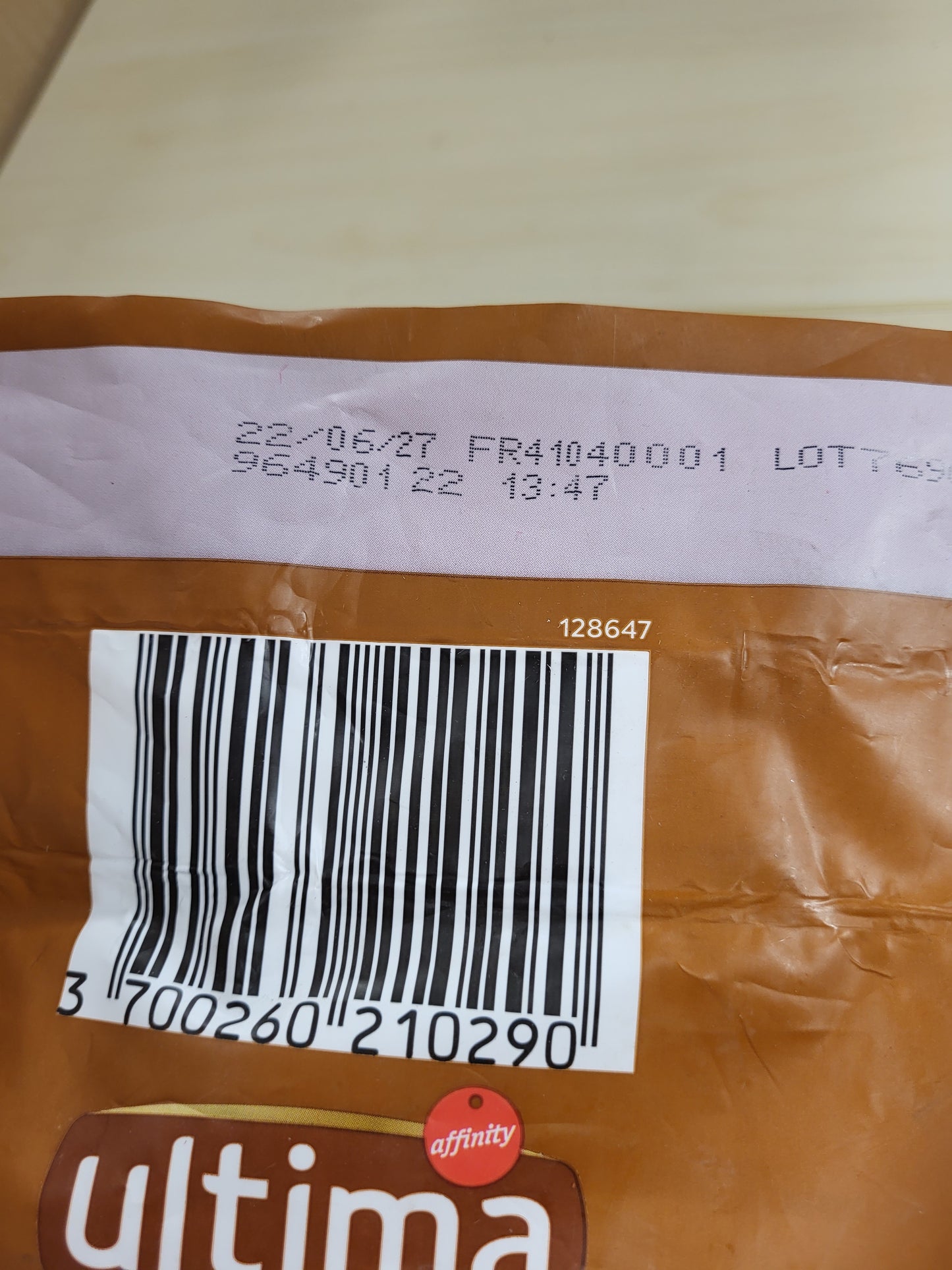 214426 - ULTIMA Ushqim për qen Medium-Maxi Light me mish pule dhe oriz, 7.5 kg