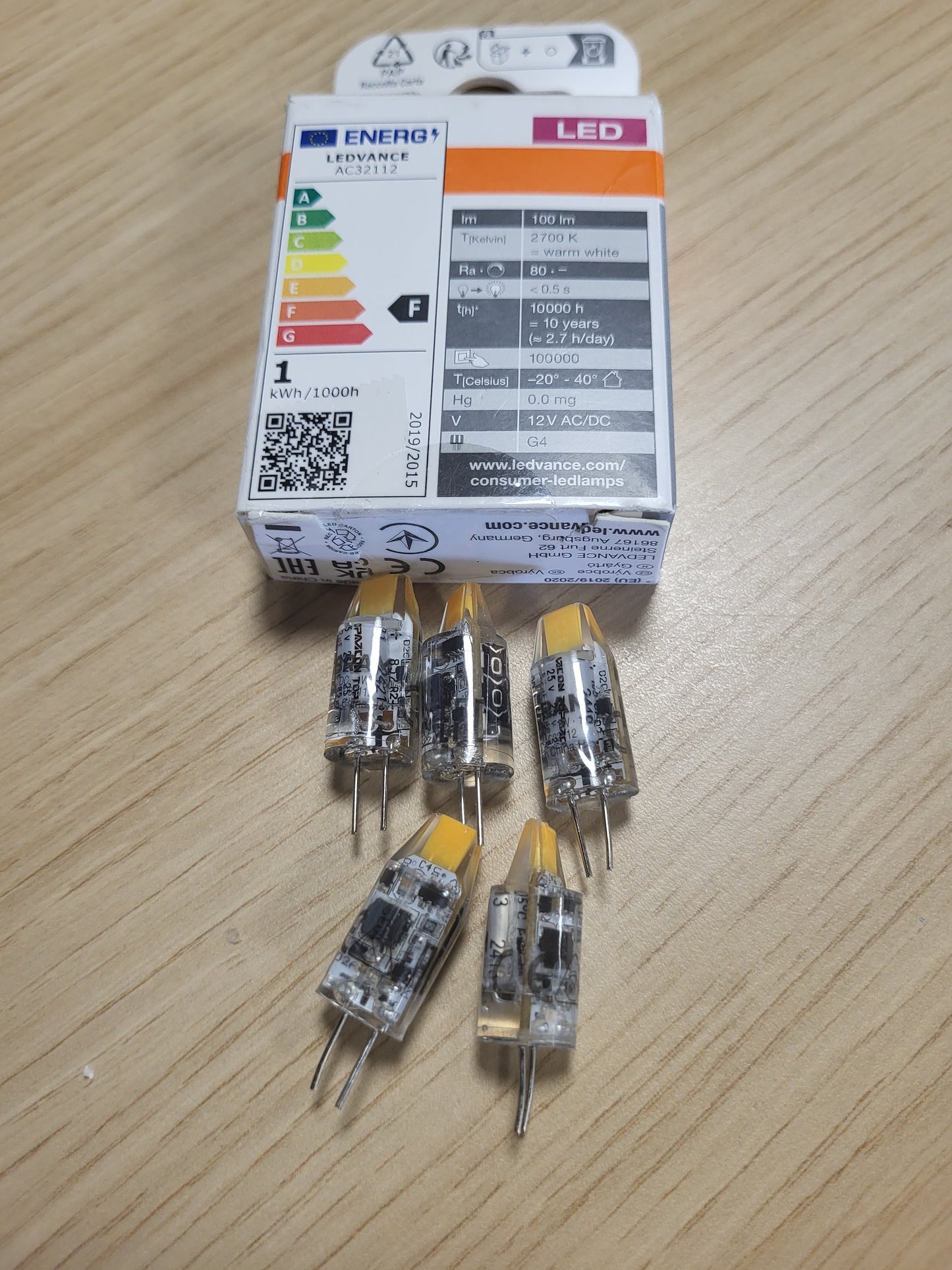 168283 - OSRAM LED BASE PIN MICRO, paketa prej 5 dritare led me tension të ulët, zëvendëson llambat PIN 10W, ngjyra e bardhë e ngrohtë (2700K), fuqi 1W, bazë G4, materiali xham i akrilikuar, jo i errësueshëm, ultra kompakt