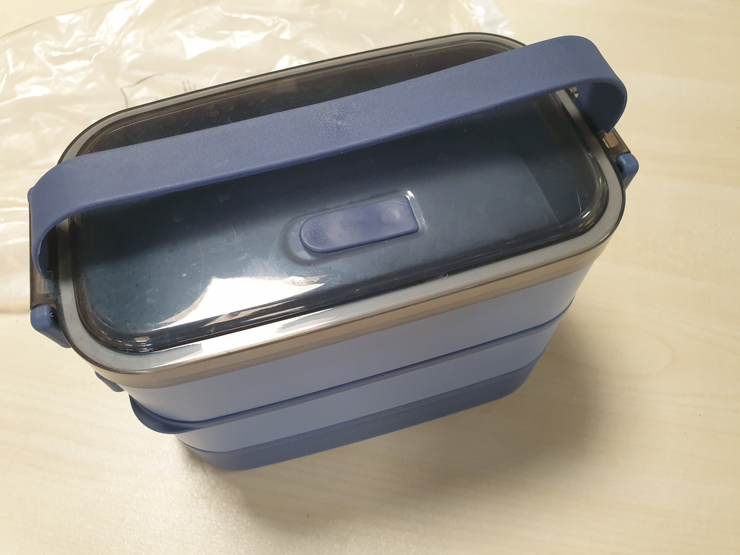 223660 - OITUGG Kutia e Drekës - Kuti Dreke me 3 Kate për të Rritur - Kuti Bento 2200ml, me Takëm dhe 3 Ndarje të Rregullueshme, Pa BPA, e Sigurt për Mikrovalë, Blu, 19.5 x 11.2 x 15 cm, pa Çelik Inoks të Brendshëm