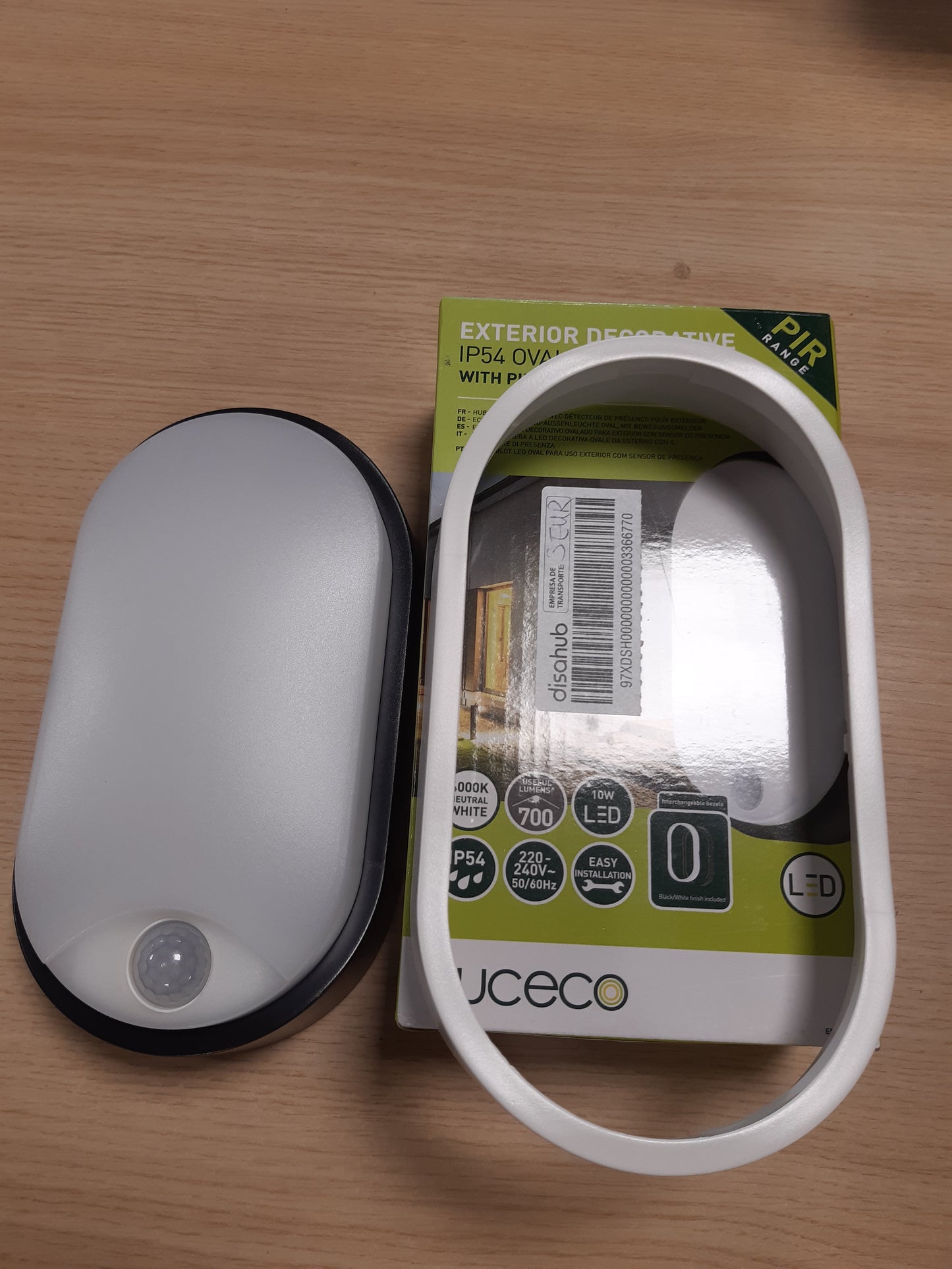 214882 - LUCECO Llambë Eko LED 10W Ovale për Jashtë, Llambë e Jashtme me Sensor Lëvizjeje PIR, IP54 e Papërshkueshme nga Uji