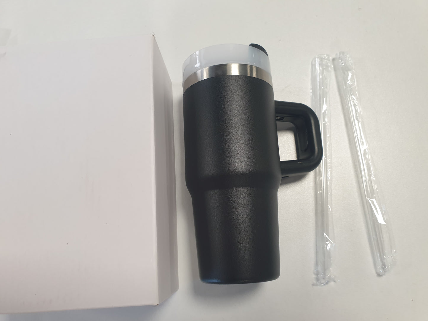 225060 - ZAKVOP Filxhan termos me kashtë, 410ml, me kapak dhe kashtë