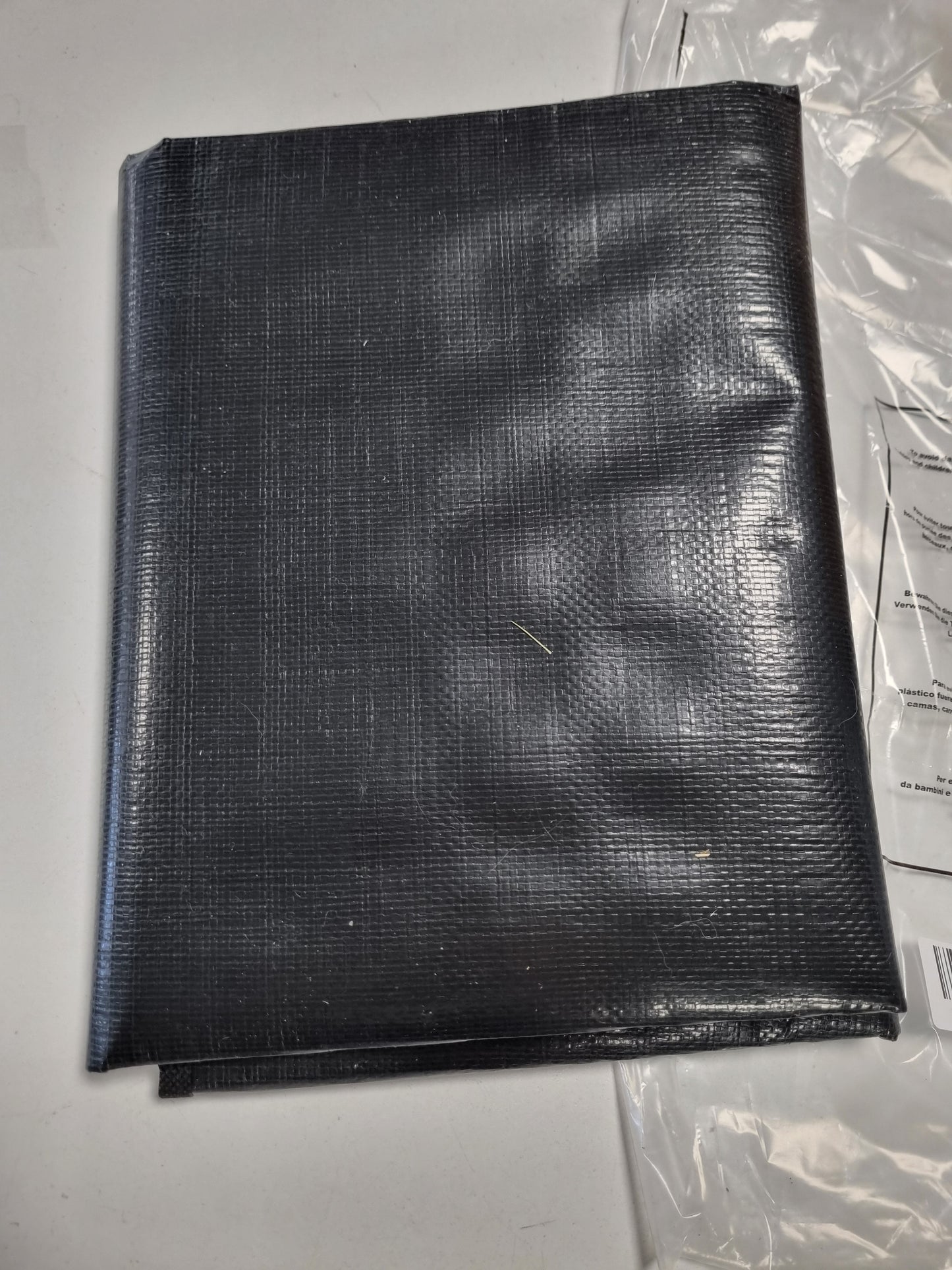 225236 - Dysheme kafazi për kafshë shtëpiake 150x100cm, e papërshkueshme nga uji, për lepuj, derra Guinea, hamsterë