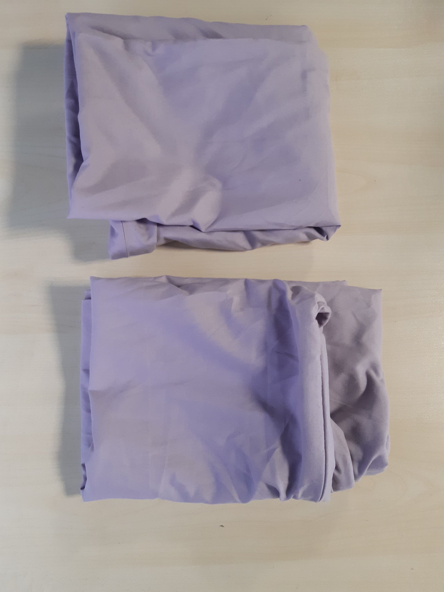 168841 - VIELIT, Mbulesë Jastëku Mikrofibër 70x90cm, Vjollcë e Butë, Pako Me 2, Eko-Certifikuar, Rezistent ndaj Alergjisë