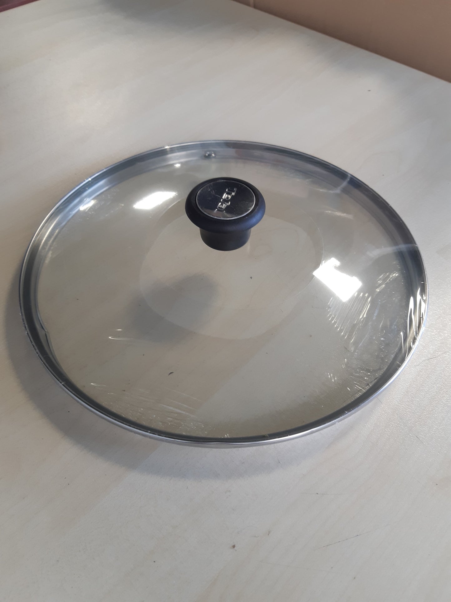 223564 - TEFAL 280977 Kapak qelqi, për tiganë me diametër 28 cm, rezistent ndaj nxehtësisë deri në 180°C