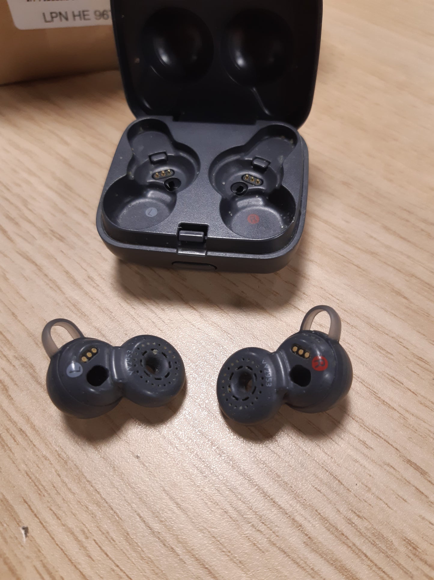 127301 - SONY LinkBuds - Kufje True Wireless, Lidhje me Shumë Pika, Bateri që Zgjat deri në 17.5 Orë, Rezistencë ndaj Ujit IPX4, Kompatibilitet me Alexa, Asistentin e Google dhe Siri - Gri