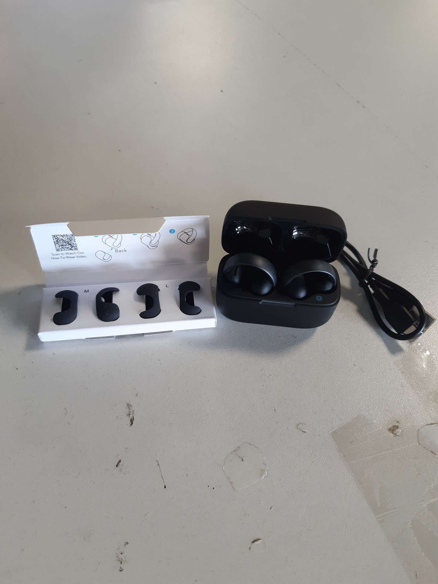267707 - ANKER Soundcore AeroClip, kufje Bluetooth me vesh të hapur, 12 mm altoparlantë, 4 mikrofonë me inteligjencë artificiale, dizajn me unazë të hapur, rehati gjatë gjithë ditës