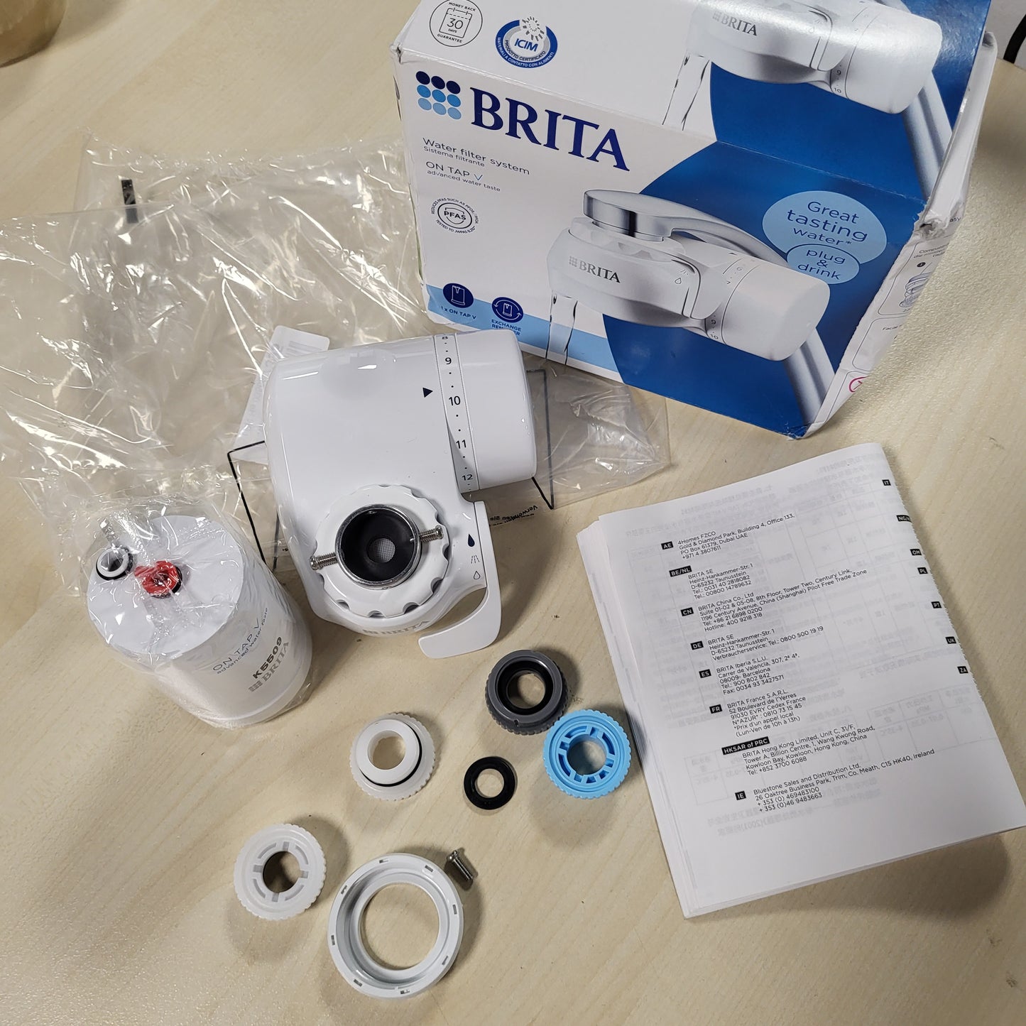 260578 - BRITA Filtri i ujit të rubinetit ON TAP V me 1 fishek filtri, për ujë të qëndrueshëm me shije më të mirë