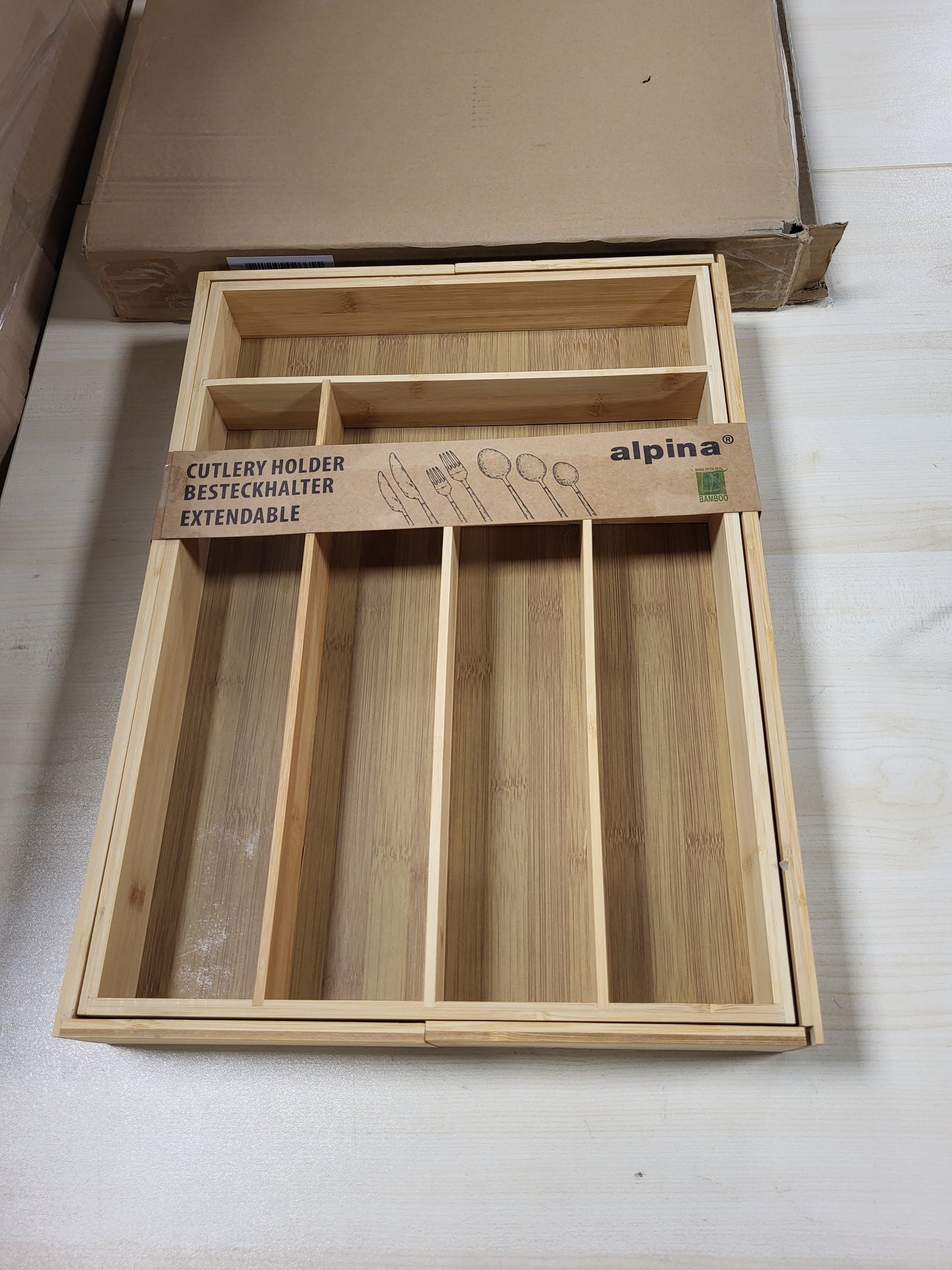 213872 - ALPINA Tabaka takëmesh për sirtarë - e zgjerueshme - 6-8 ndarje - prej bambuje - Përshtatet për sirtarë nga 34 deri në 56.5 cm - 46 x 34-56.5 x 6 cm