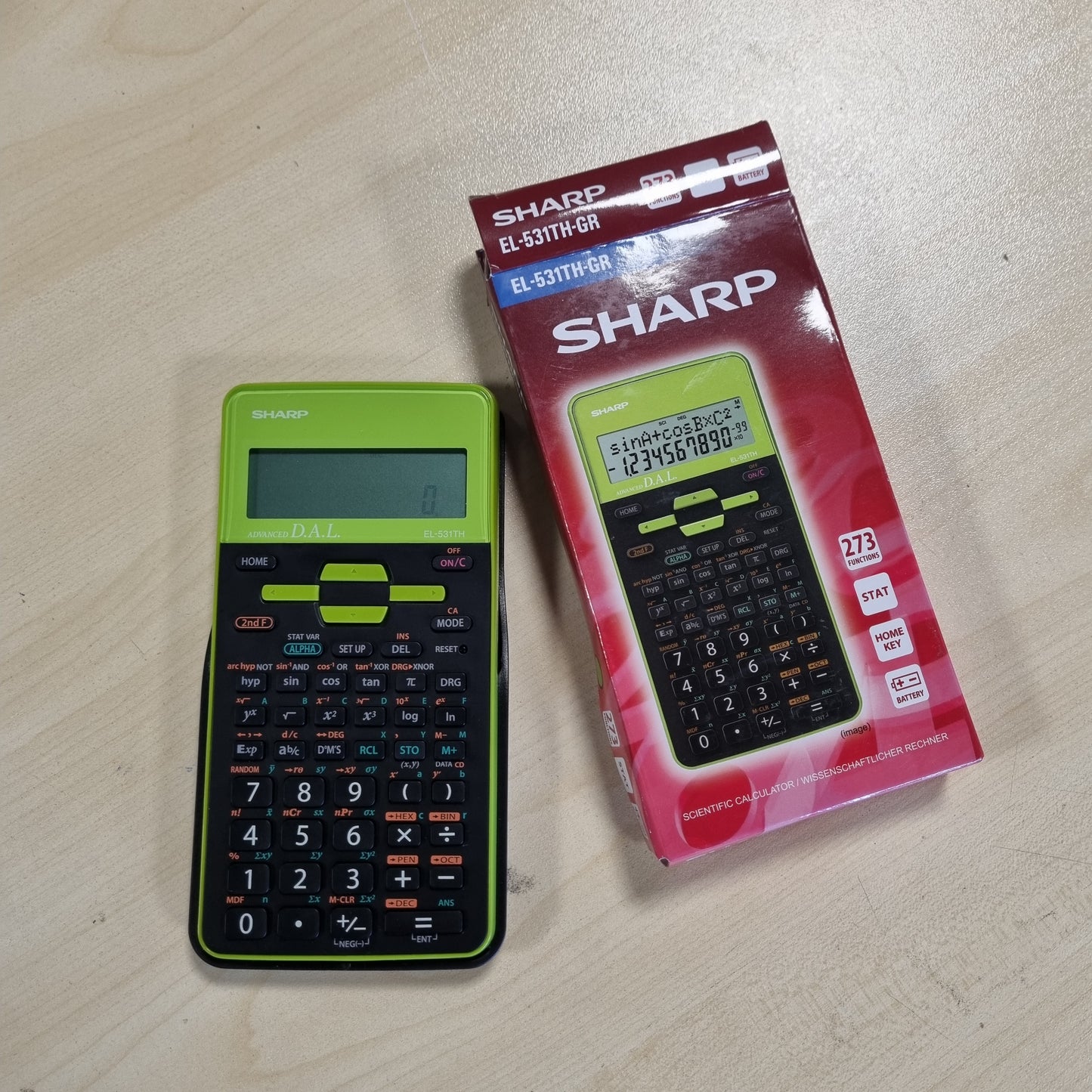 269222 - SHARP Kalkulator Shkollor Shkencor EL-531 TH-GR (ekran me 2 rreshta, hyrje DAL, bateri) Jeshile