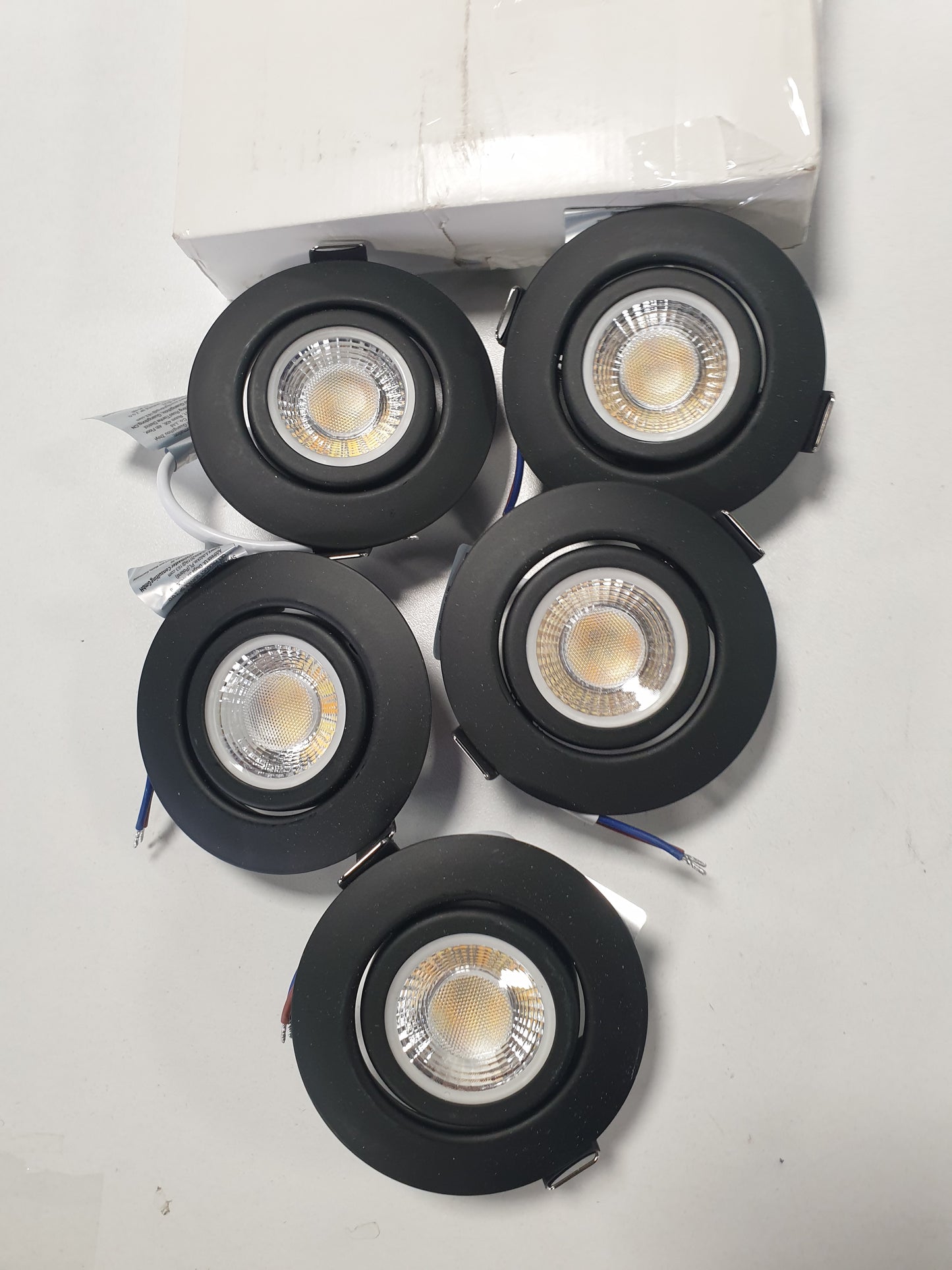217631 - Drita LED të Inkasuara 230V, 6W, IP44, Drita të Zeza, të Bardha të Ngrohta, të Bardha Neutrale, të Bardha të Ftohta, Set me 5 copë