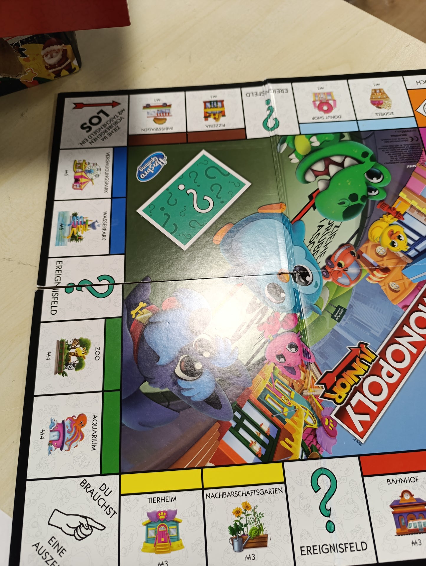 222565 - MONOPOLY Junior, loja klasike e tavolinës për fëmijë 4 vjeç e lart, lojë tavoline me 2 anë