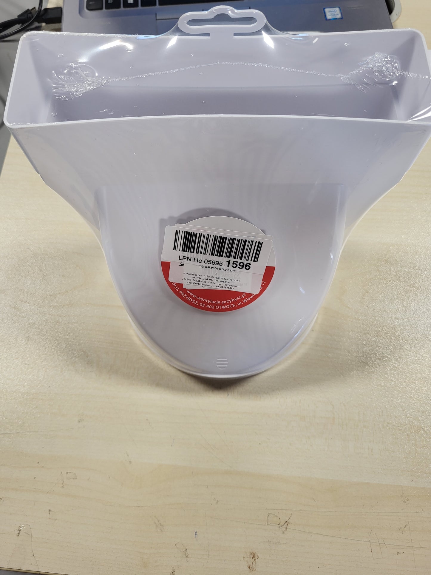 225246 - KOTARBAU® Lidhës Tubi Drejtkëndor, 60 x 200 mm, për tub të rrumbullakët, Diametri: 150 mm, Plastik