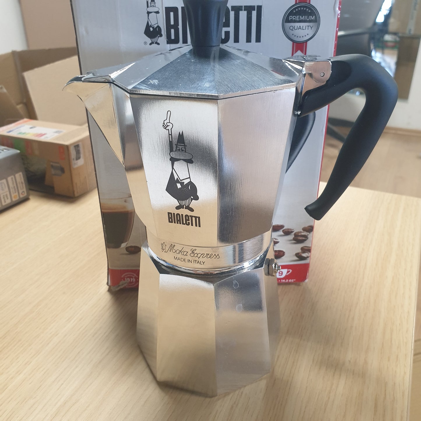226517 - BIALETTI Makinë kafeje Moka Express, alumini, për 9 gota, 420 ml, argjendi