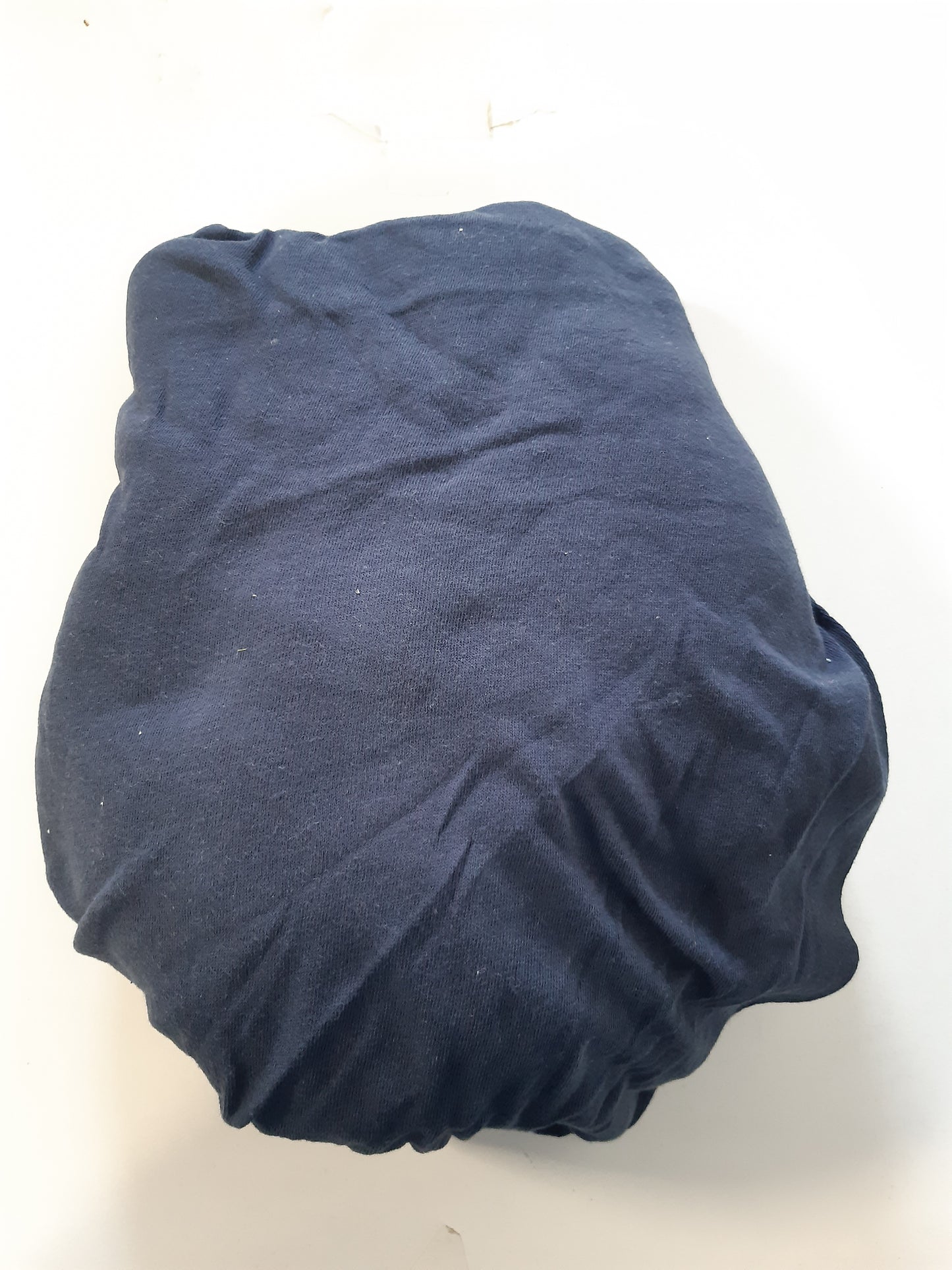 252597 - ÇARÇAF KOMFORTEC ME MBUSHJE 100% PAMBUK, 200 x 200 CM, 135G/M², I BUTË, I AJROSUR, MIQËSOR ME LËKURËN, ME ELASTIK PËRRETH, I ÇERTIFIKUAR Oeko-Tex, BLU